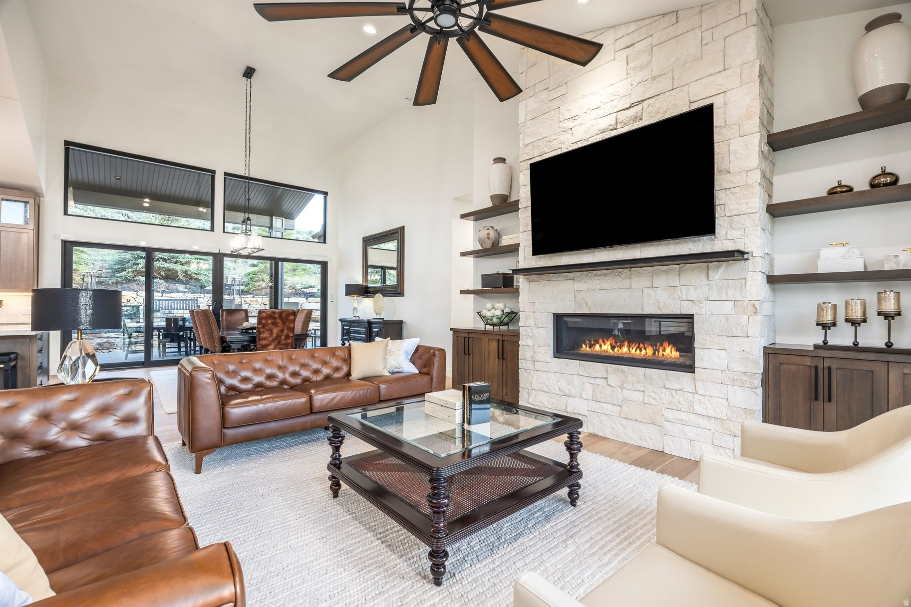 CROSSINGS AT LAKE CREEK - Residential
