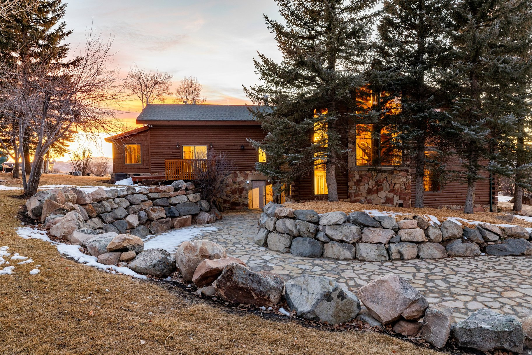 JOHN SIMMONS SUB - Residential