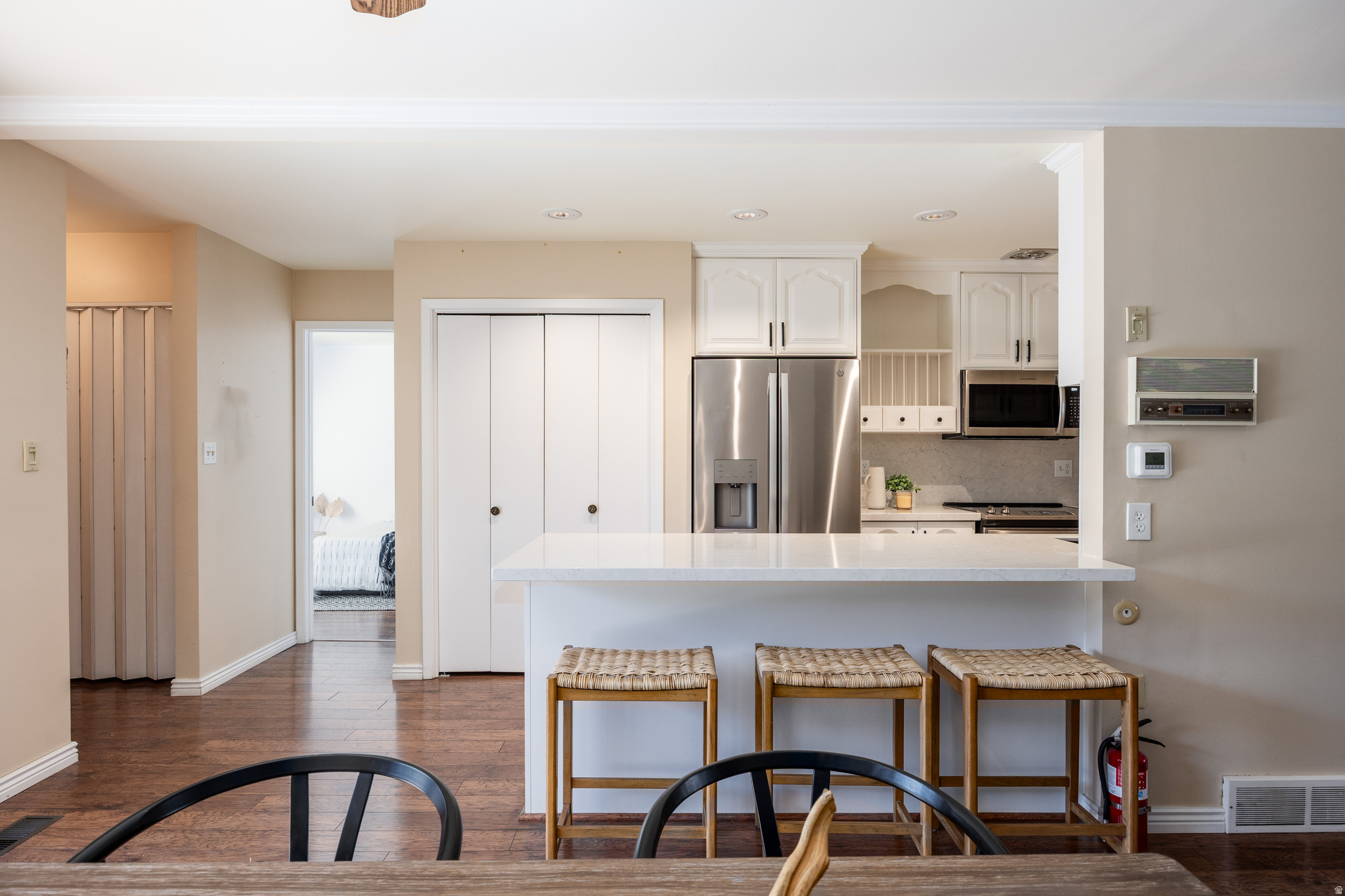 THREE FOUNTAINS EAST - Residential