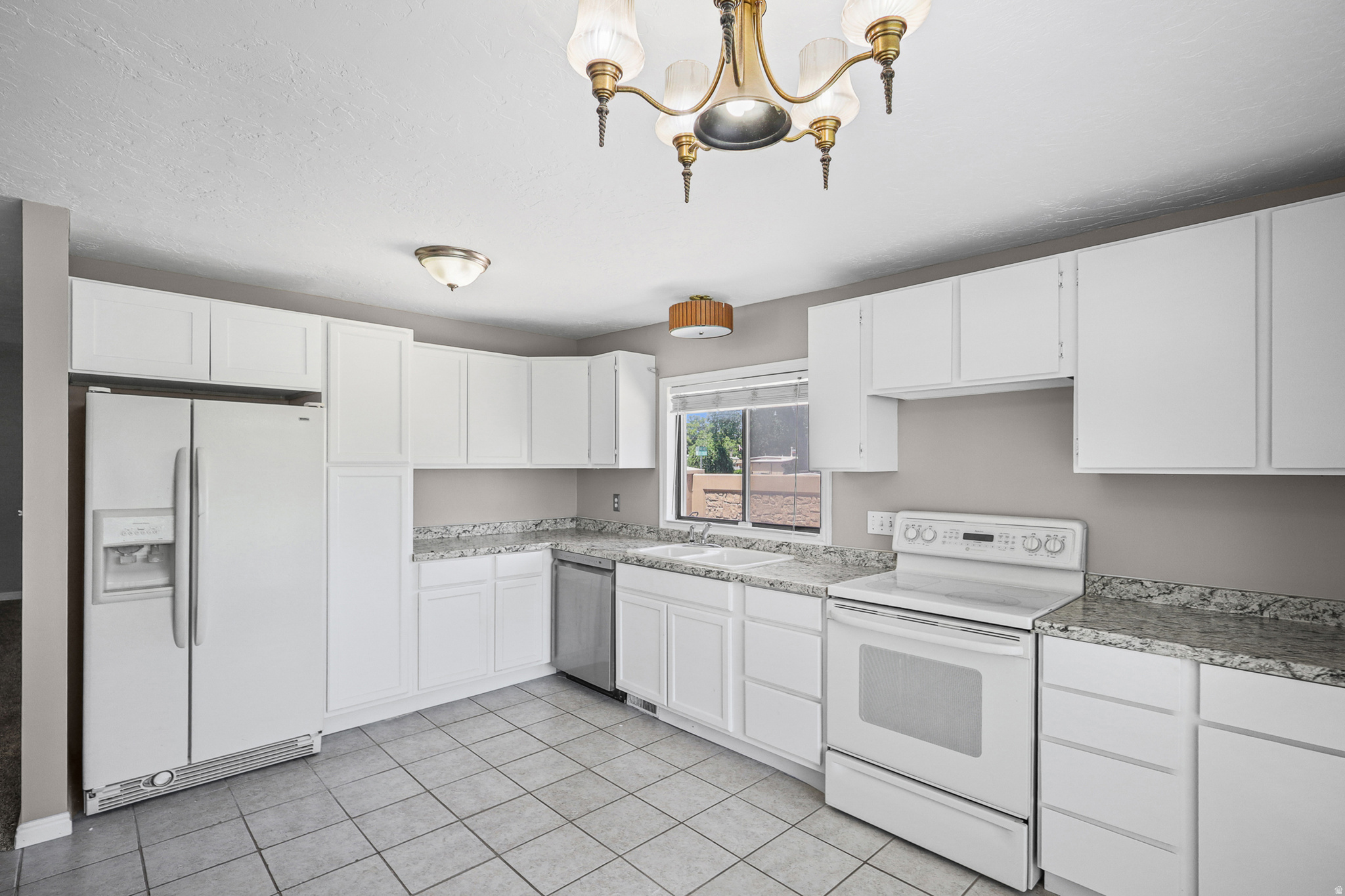 GRANITE PARK - Residential