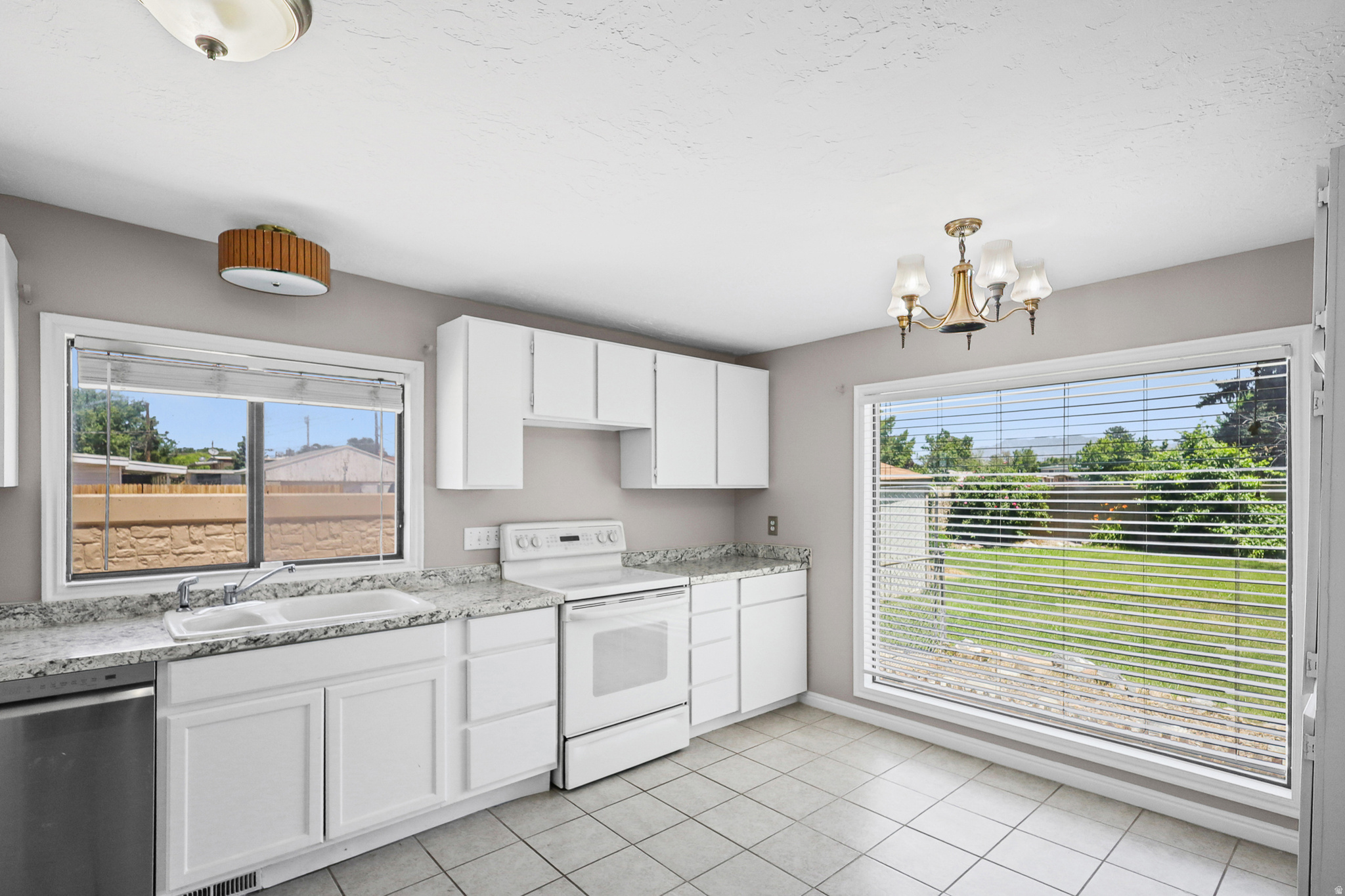 GRANITE PARK - Residential