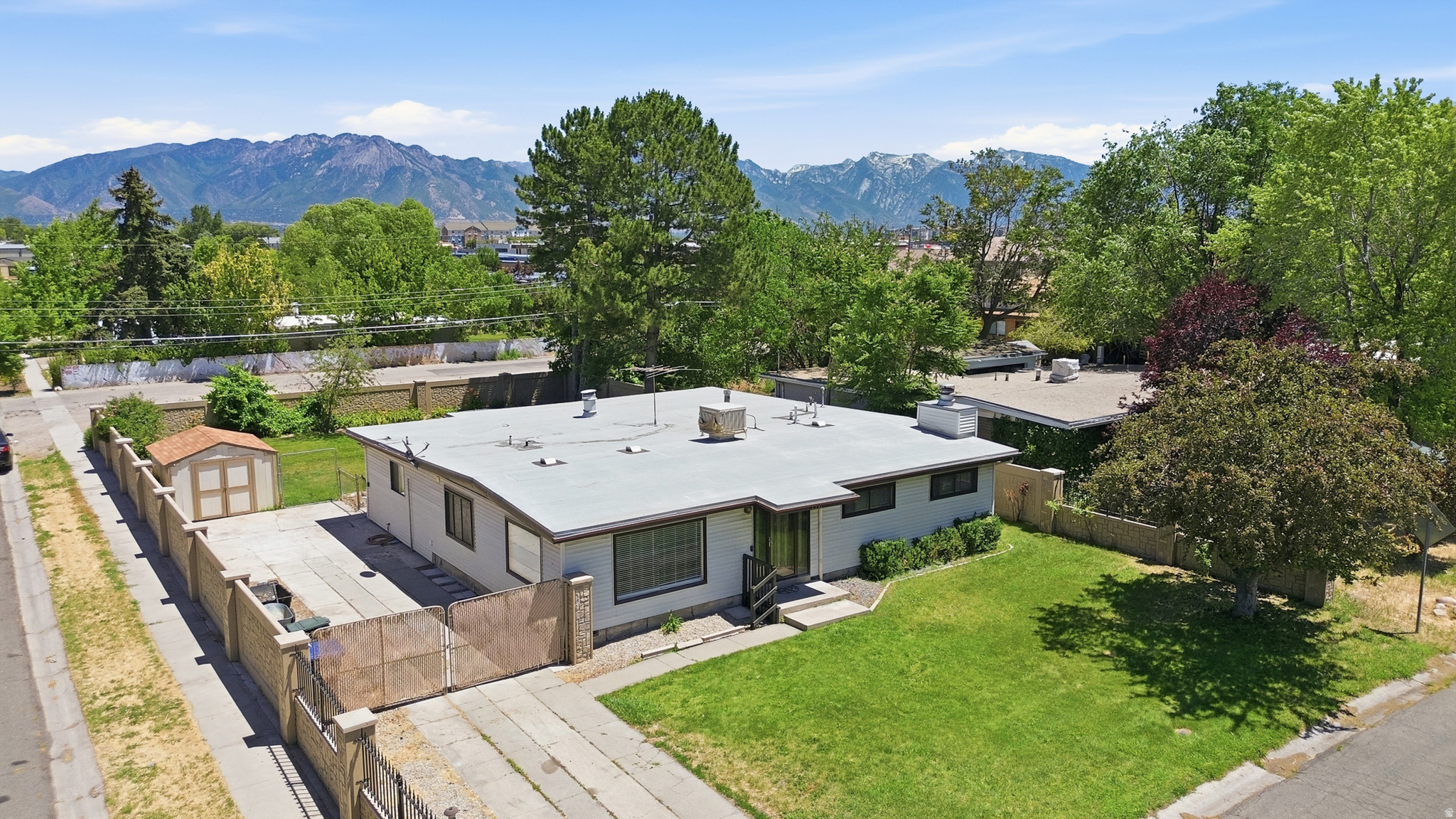 GRANITE PARK - Residential