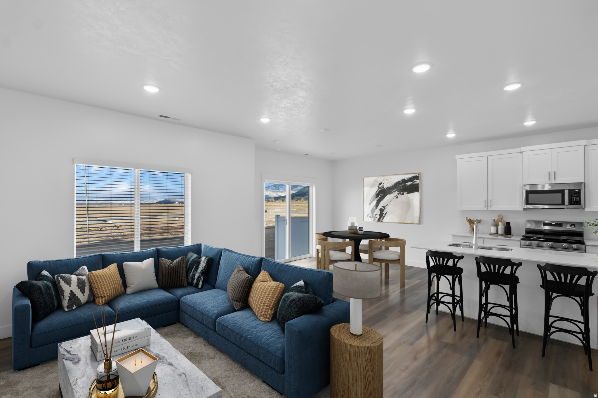 NORTH POINT - Residential