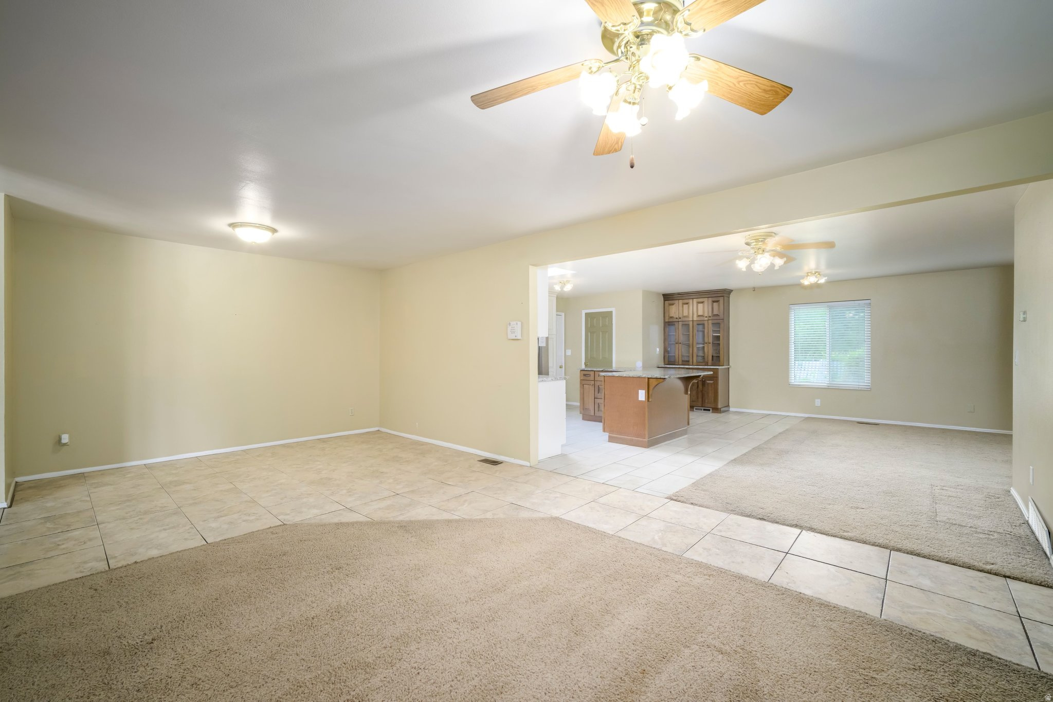 VANTAGE ACRES - Residential