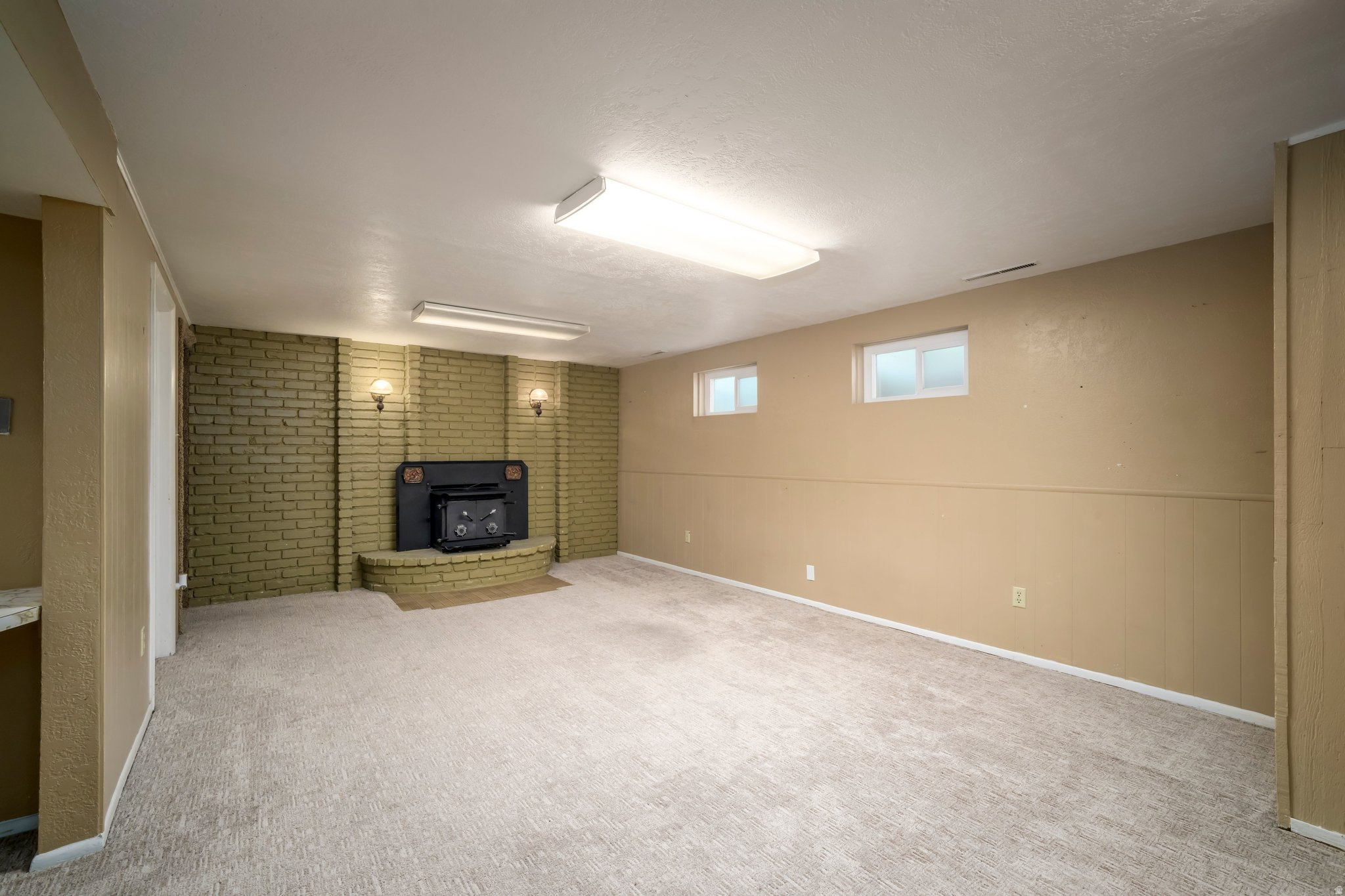 VANTAGE ACRES - Residential