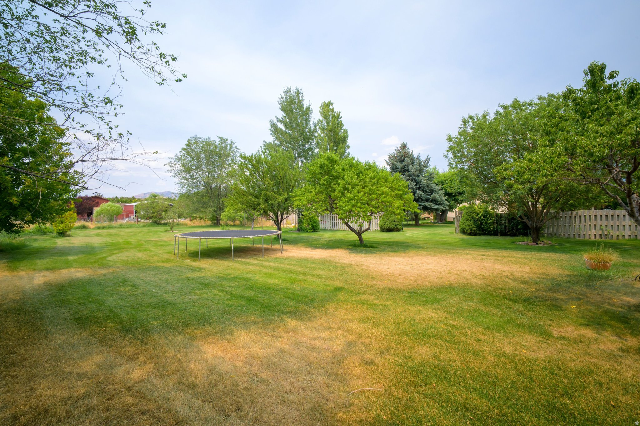 VANTAGE ACRES - Residential