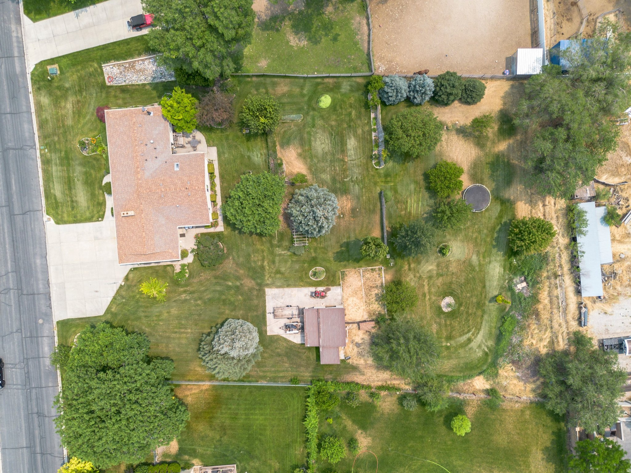 VANTAGE ACRES - Residential