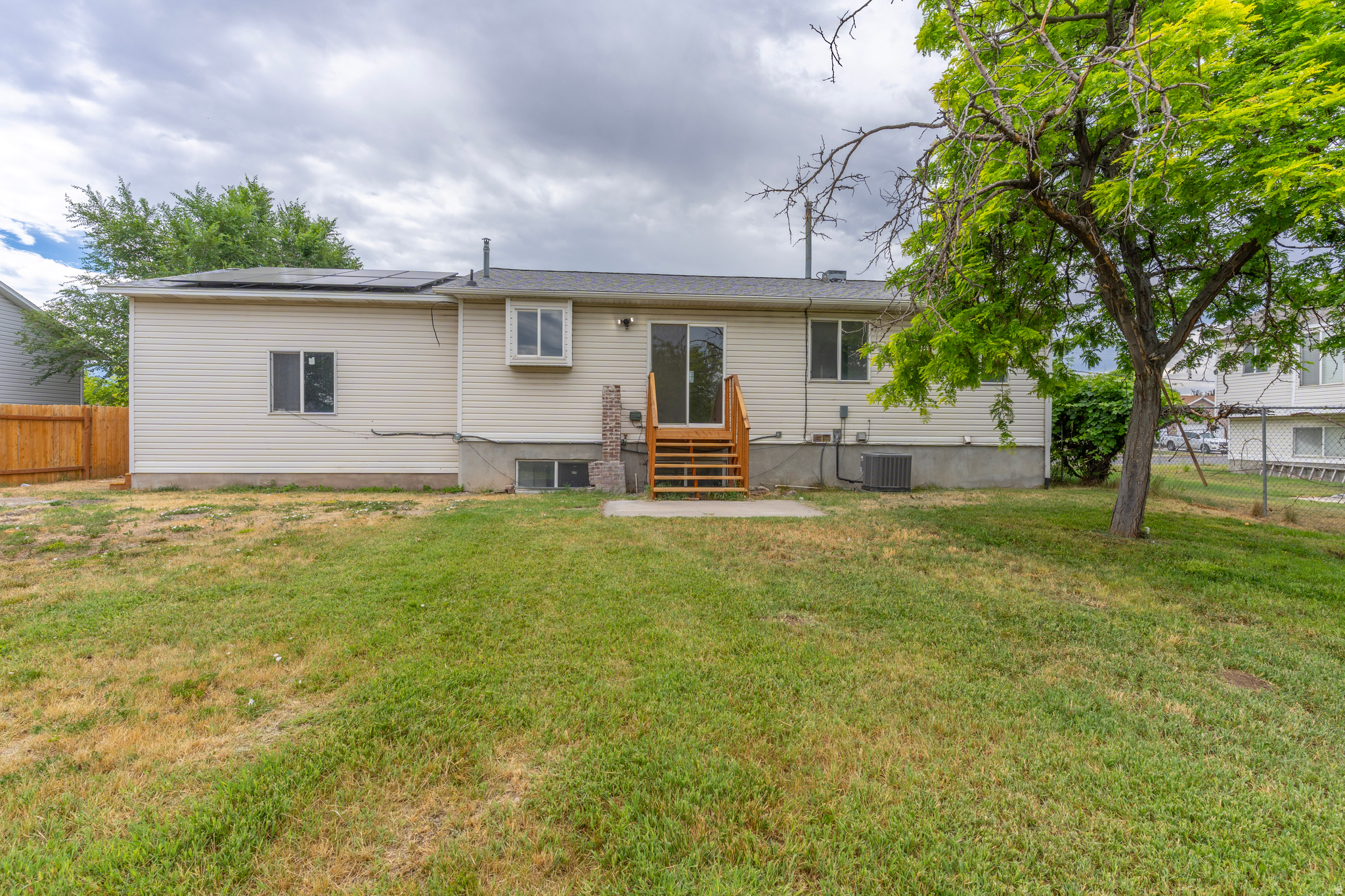 APPLE FARMS - Residential