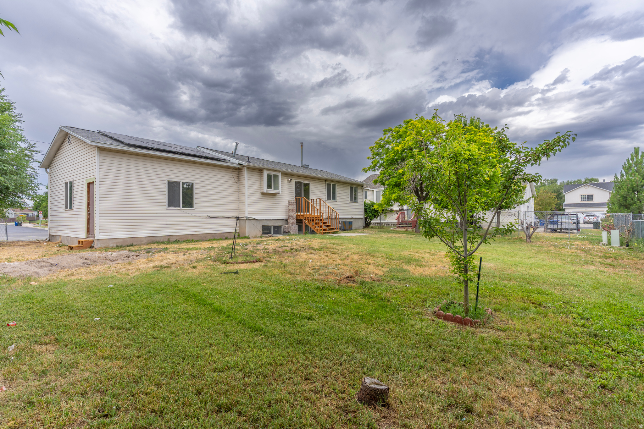 APPLE FARMS - Residential