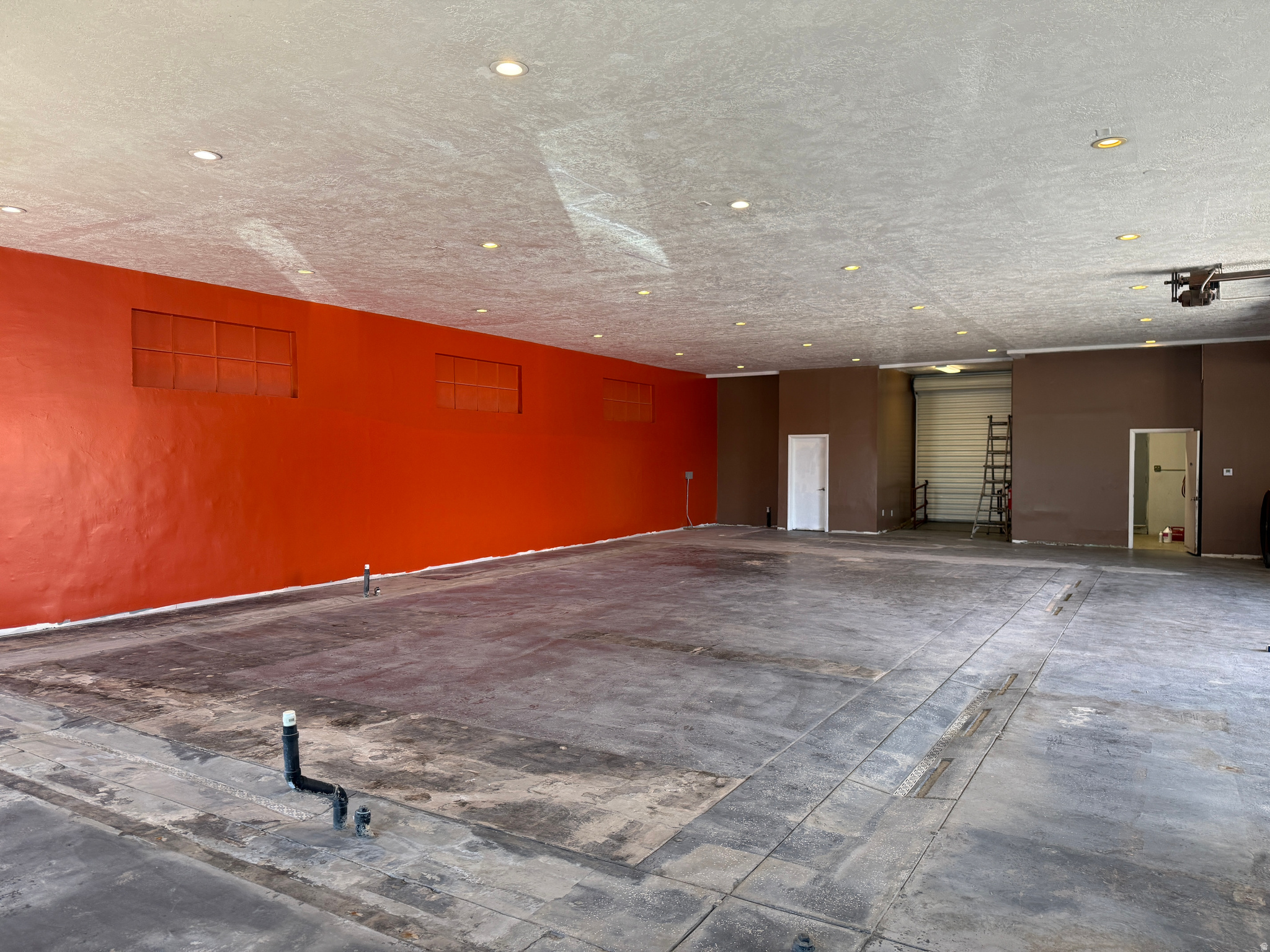 HARRIMAN SUB - Commercial Lease