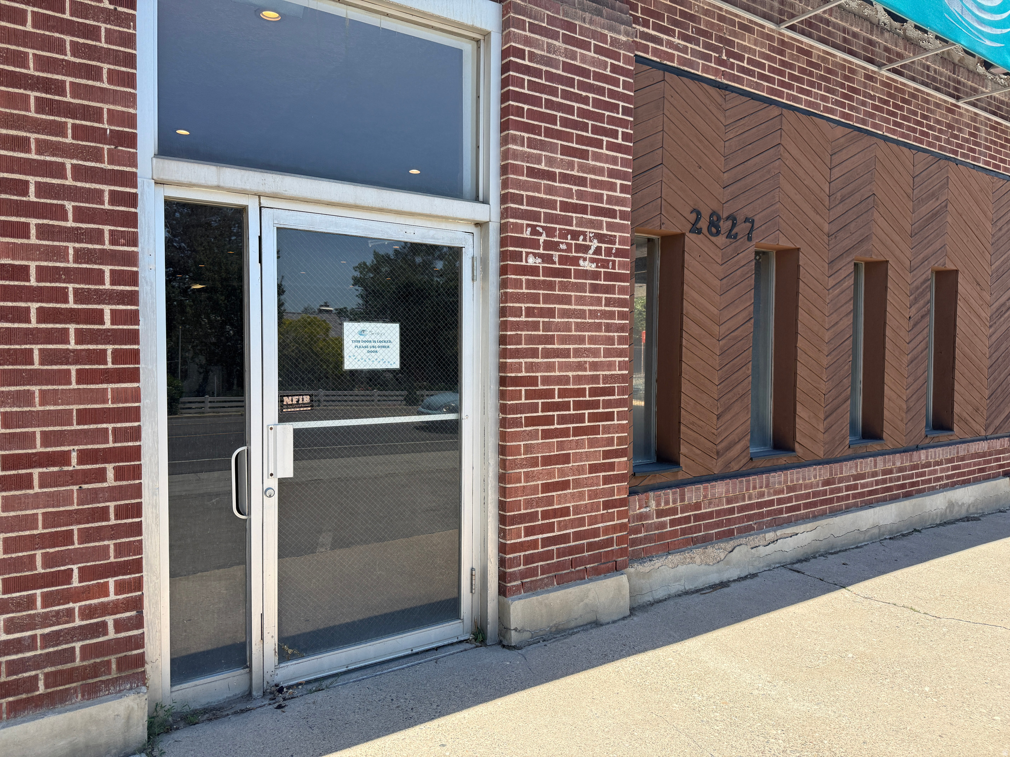 HARRIMAN SUB - Commercial Lease