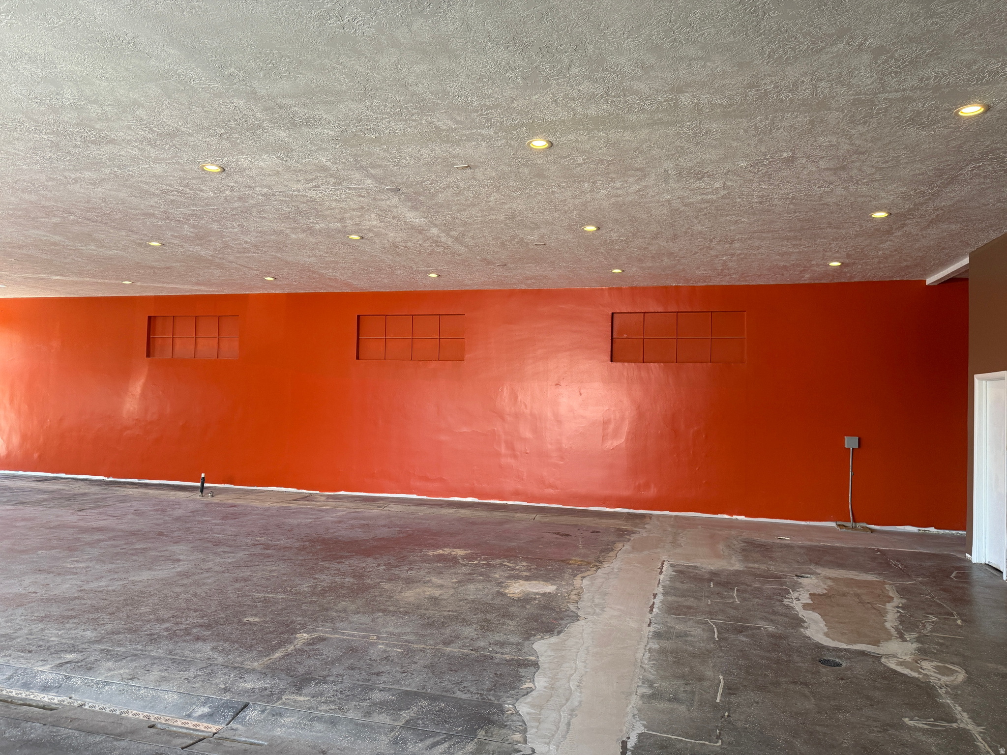HARRIMAN SUB - Commercial Lease