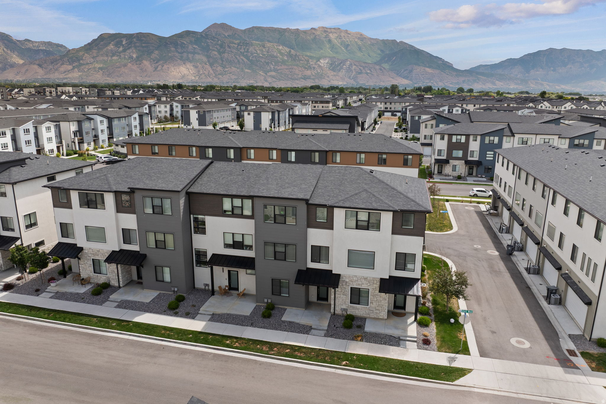 ROCKWELL RANCH - Residential