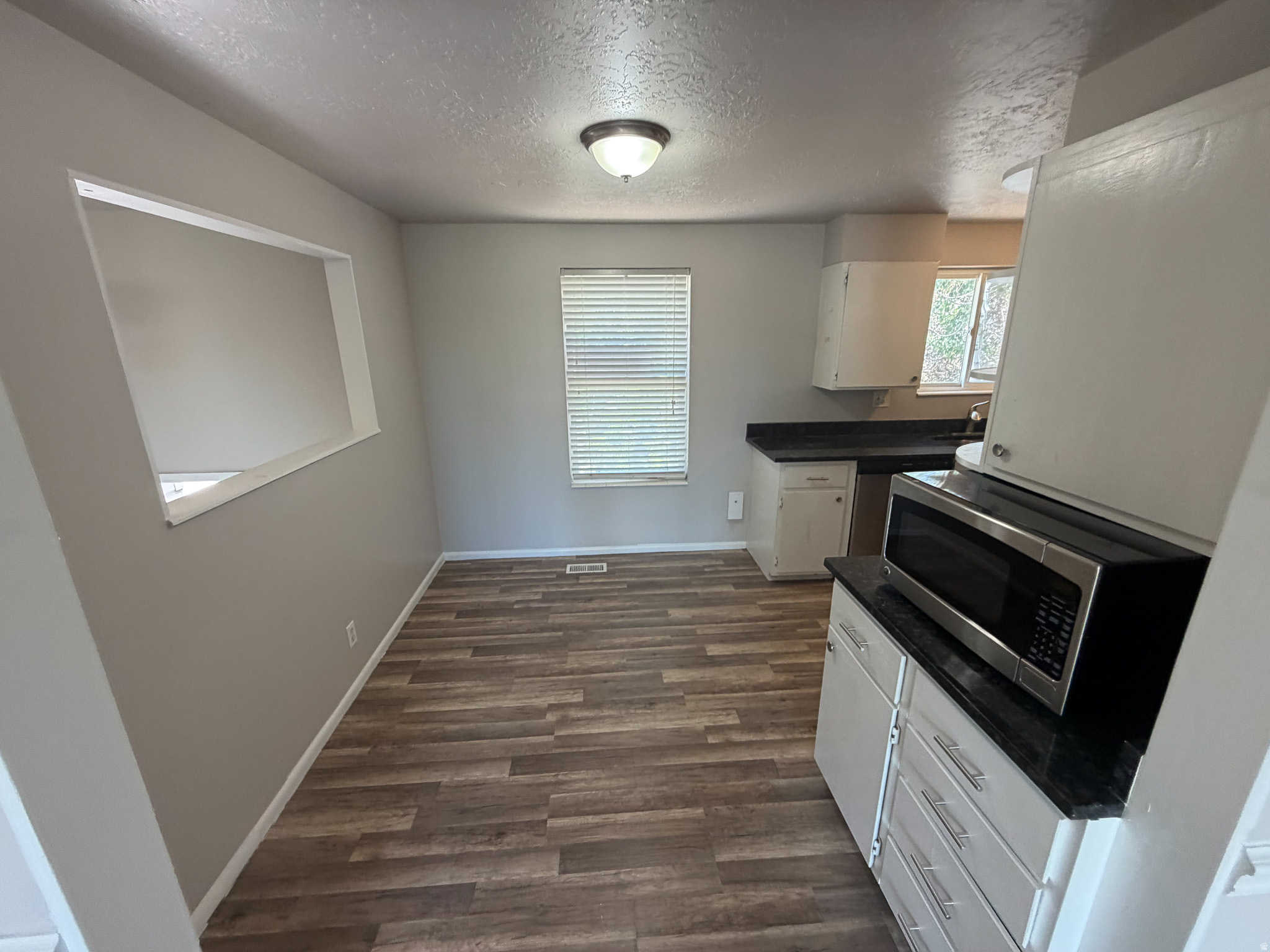 MEADOW VIEW - Residential