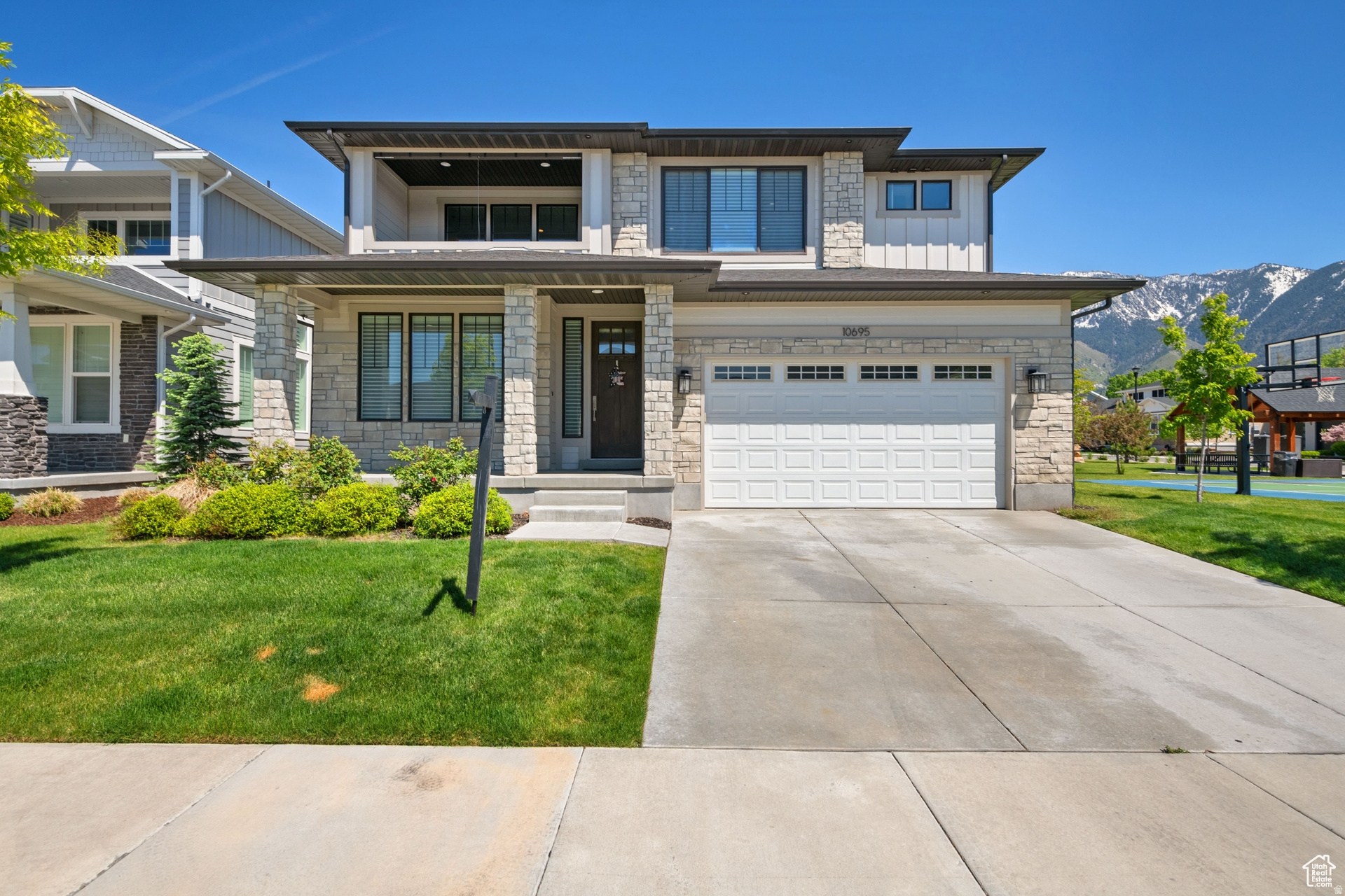 DIMPLE DELL - Residential