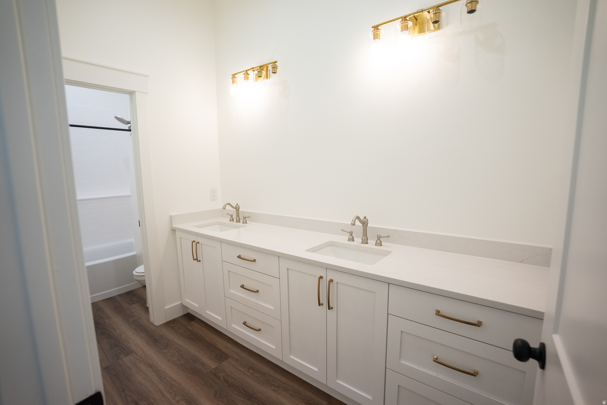 COTTONWOOD CANYON - Residential