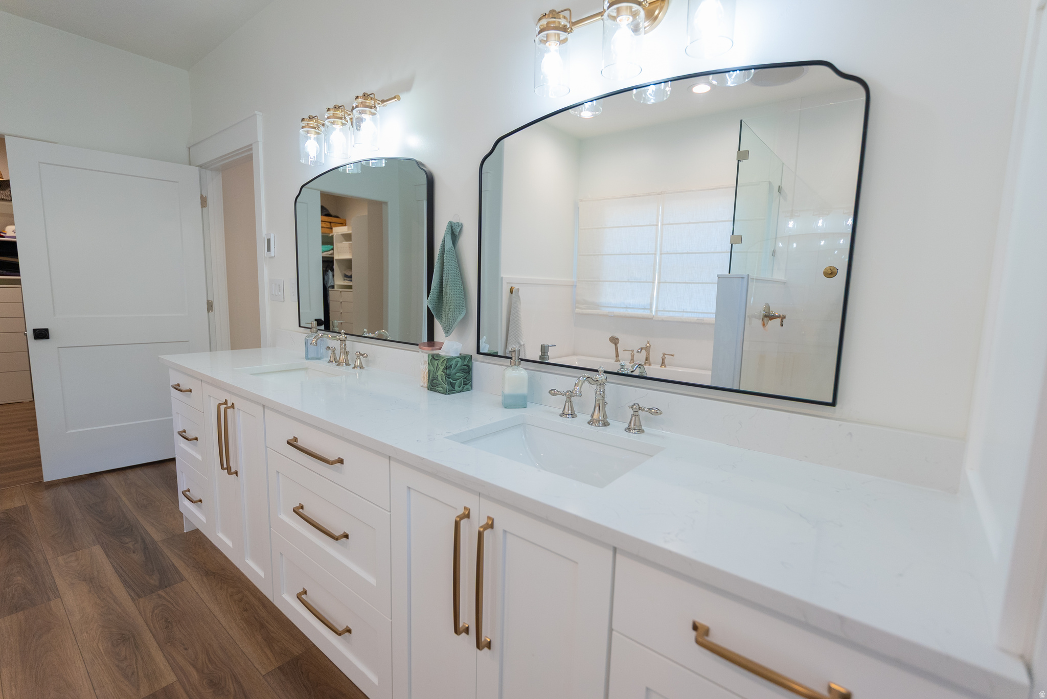 COTTONWOOD CANYON - Residential