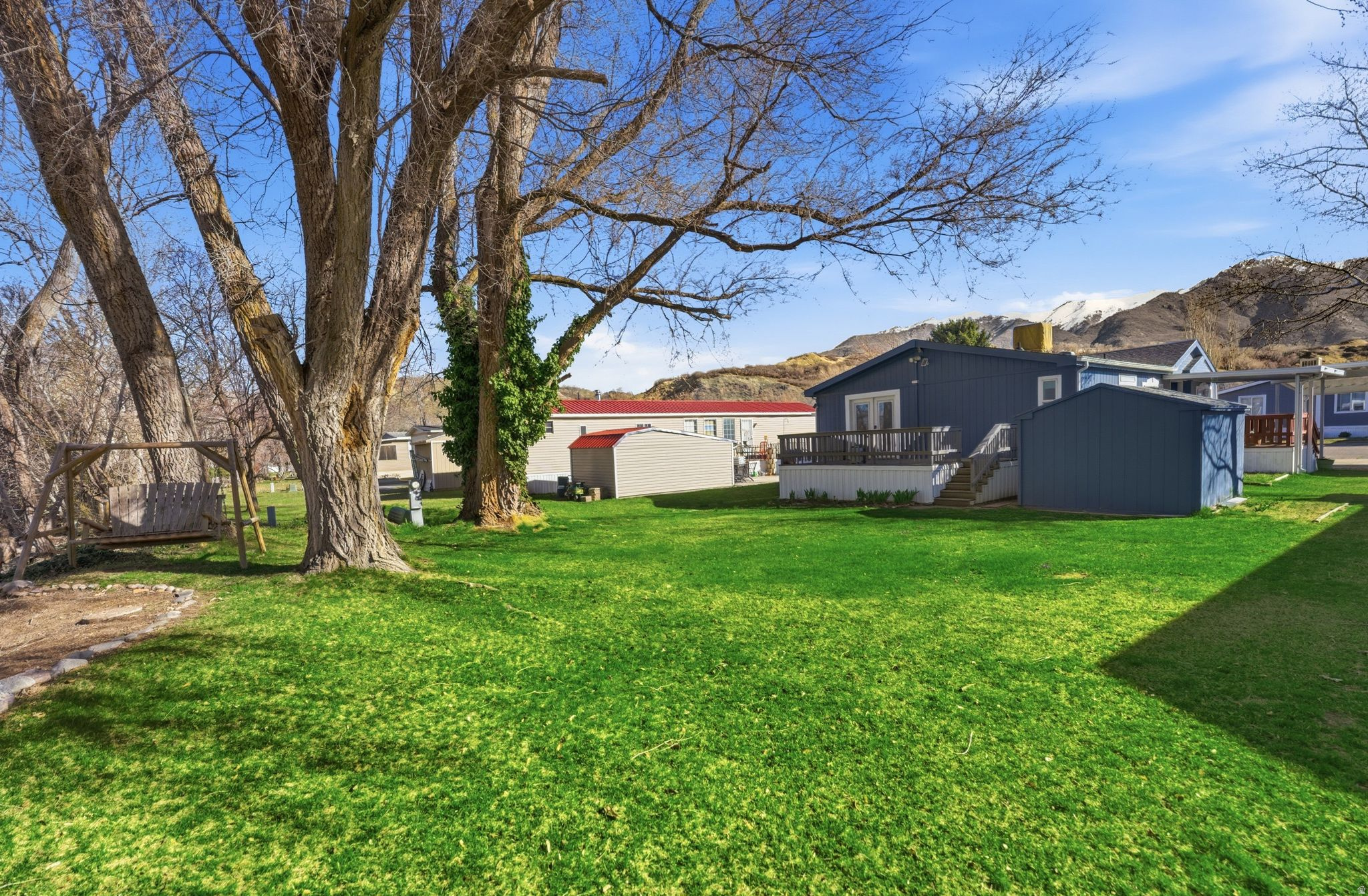COTTONWOOD ESTATES - Residential