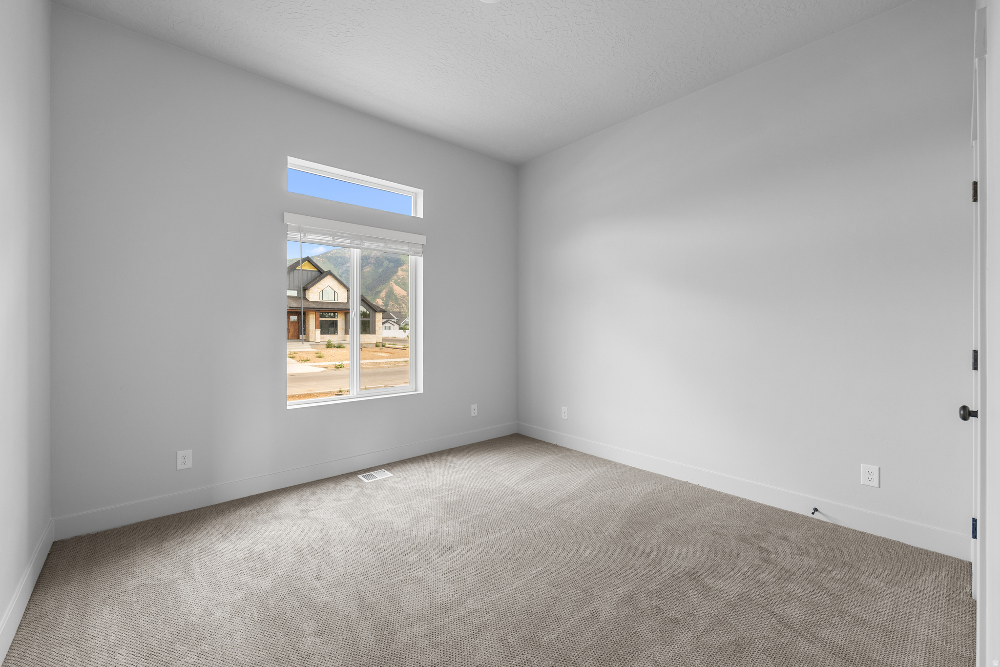 SUMMIT RIDGE THE HILLS - Residential