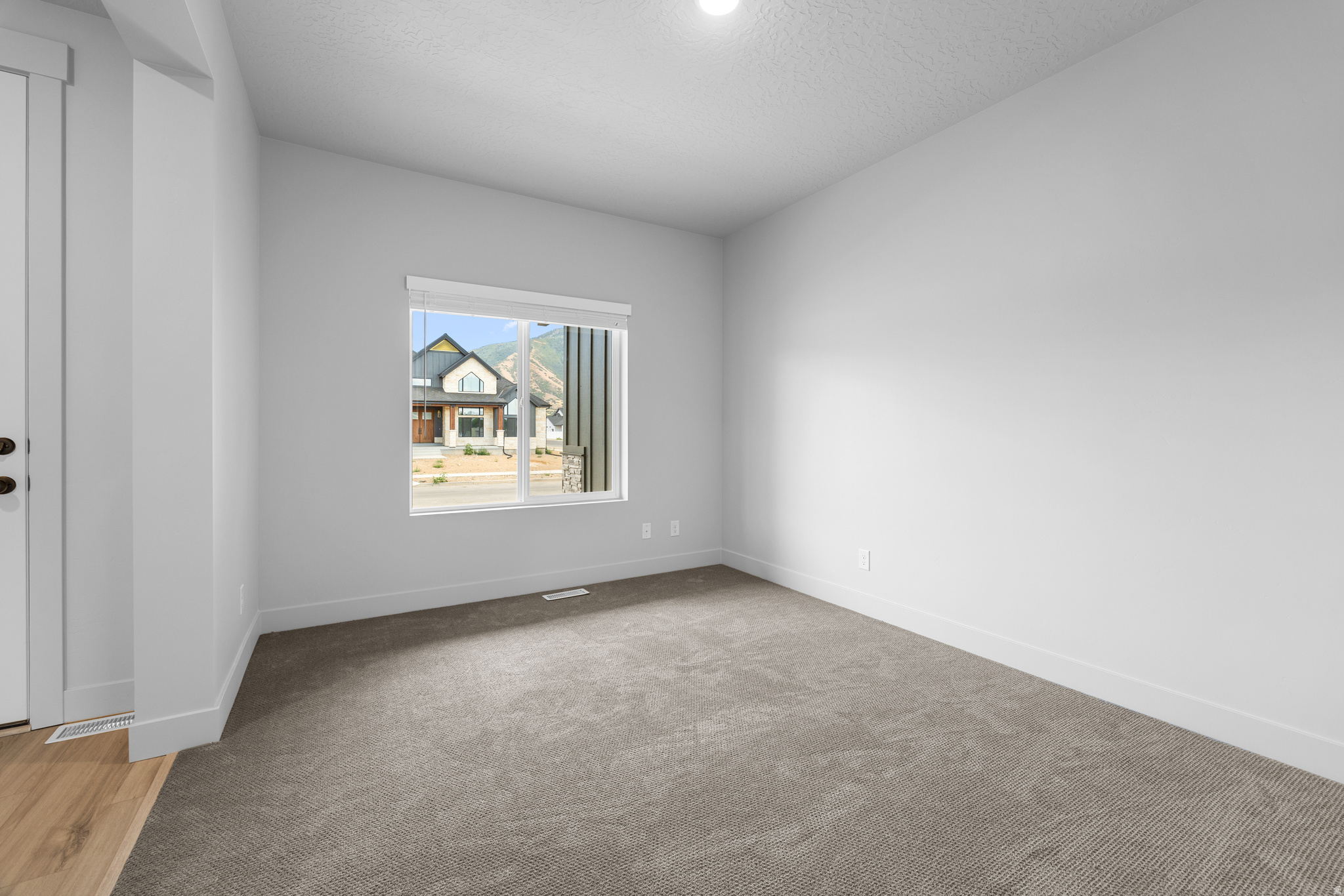 SUMMIT RIDGE THE HILLS - Residential