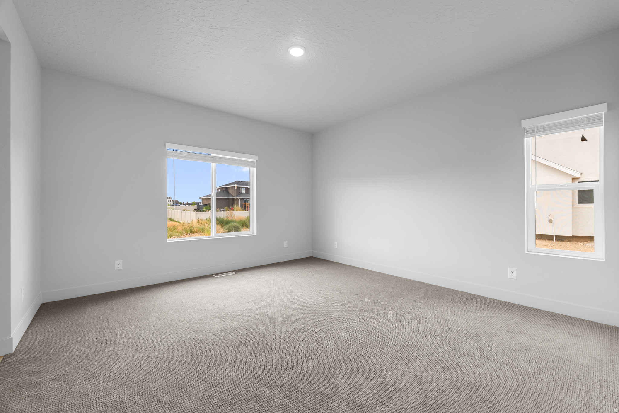 SUMMIT RIDGE THE HILLS - Residential