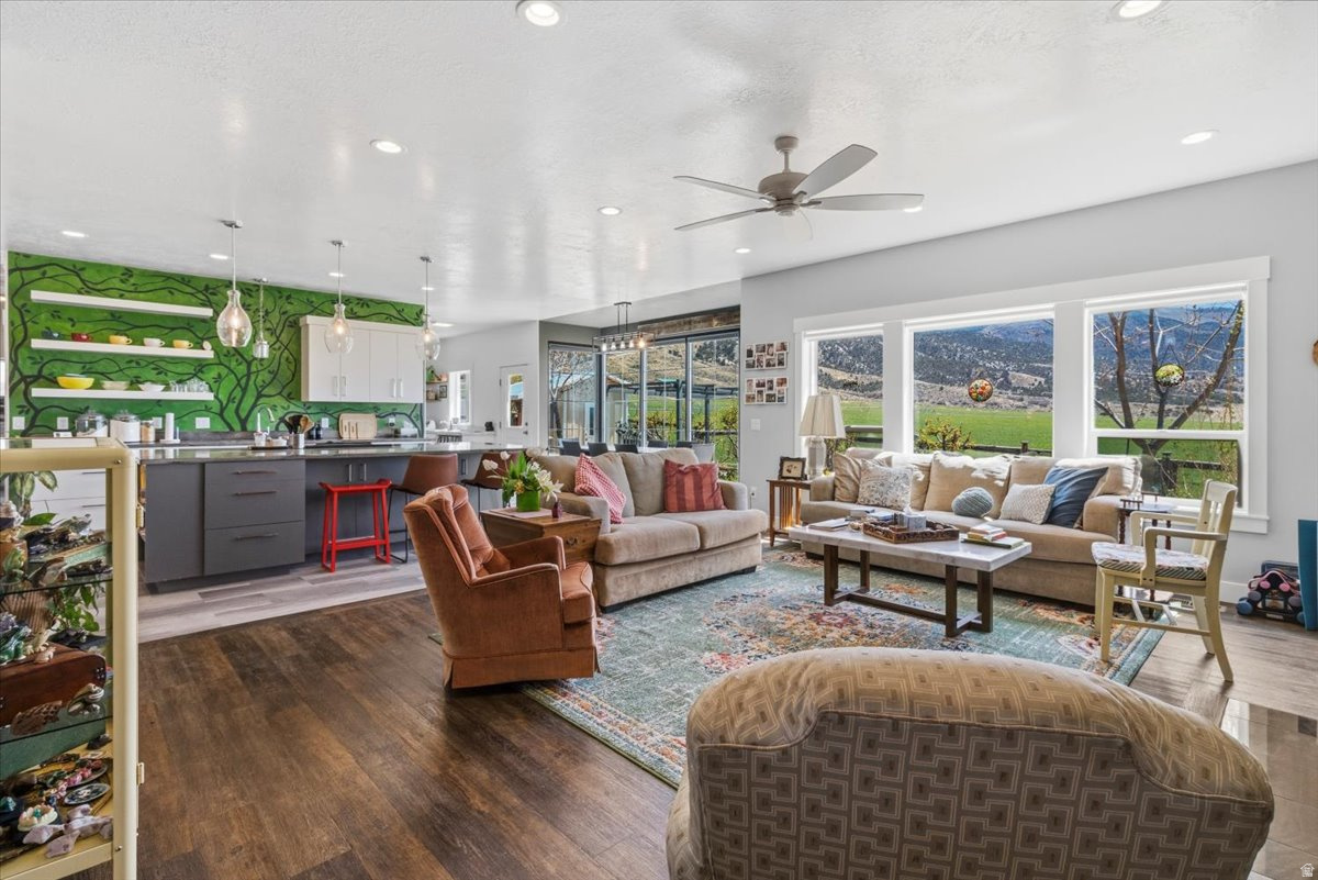 SHINGLE MILL SUBDIVISION - Residential