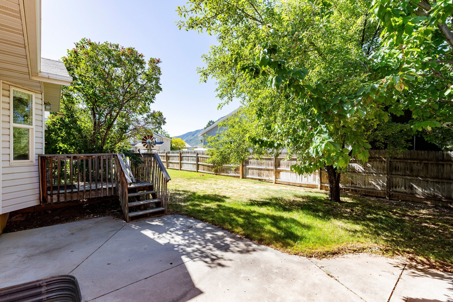 RED PINE ESTATES - Residential