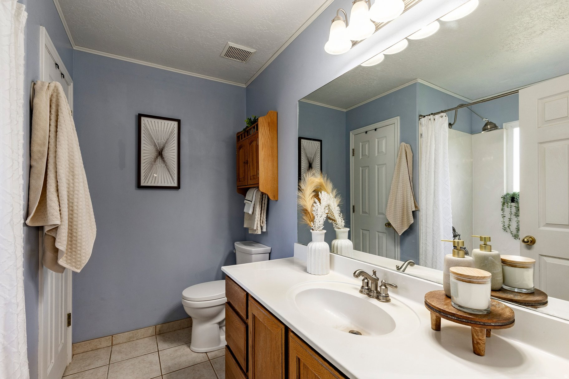 RED PINE ESTATES - Residential