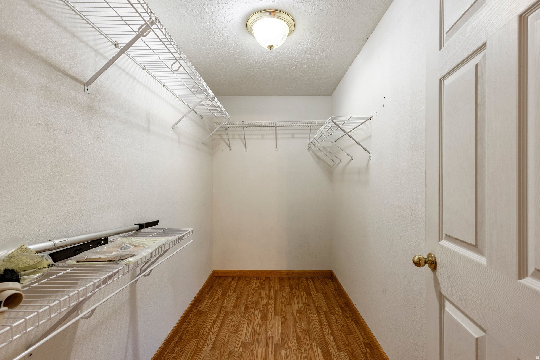 RED PINE ESTATES - Residential
