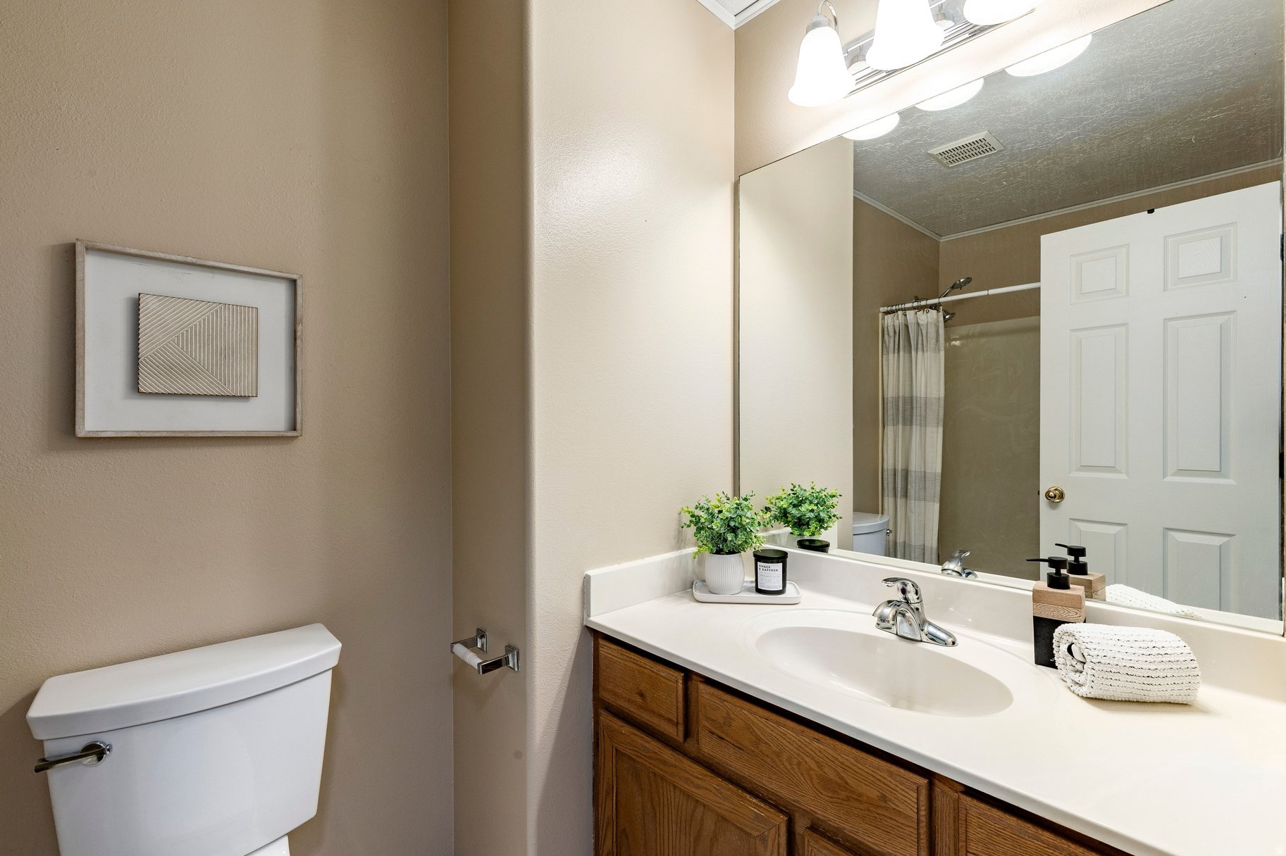 RED PINE ESTATES - Residential
