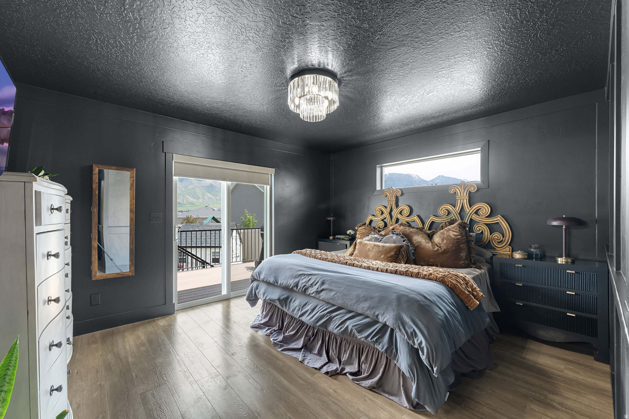 RIDGE - Residential