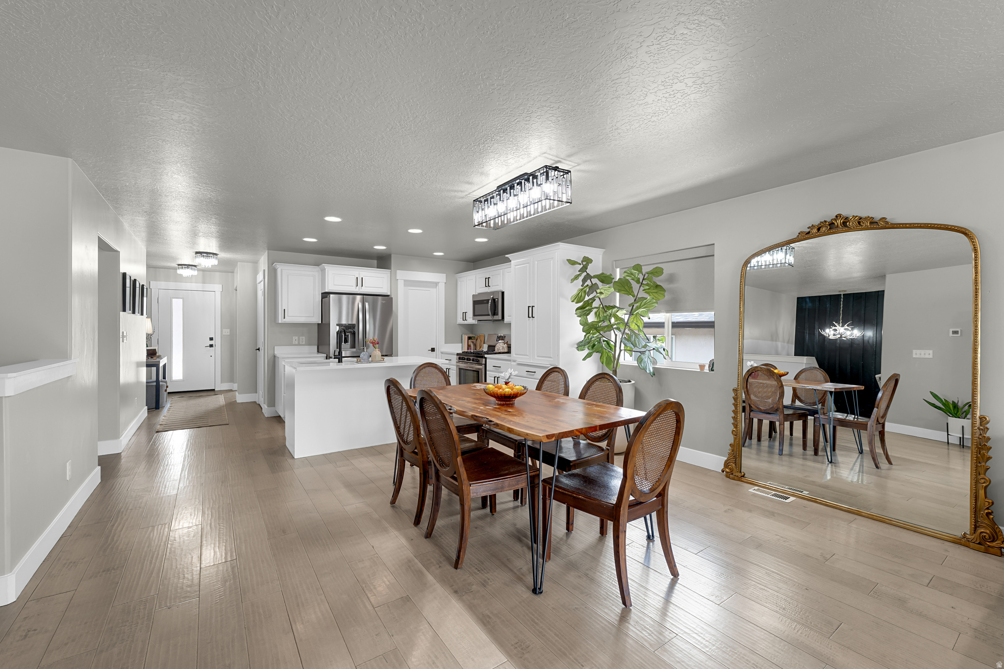 RIDGE - Residential