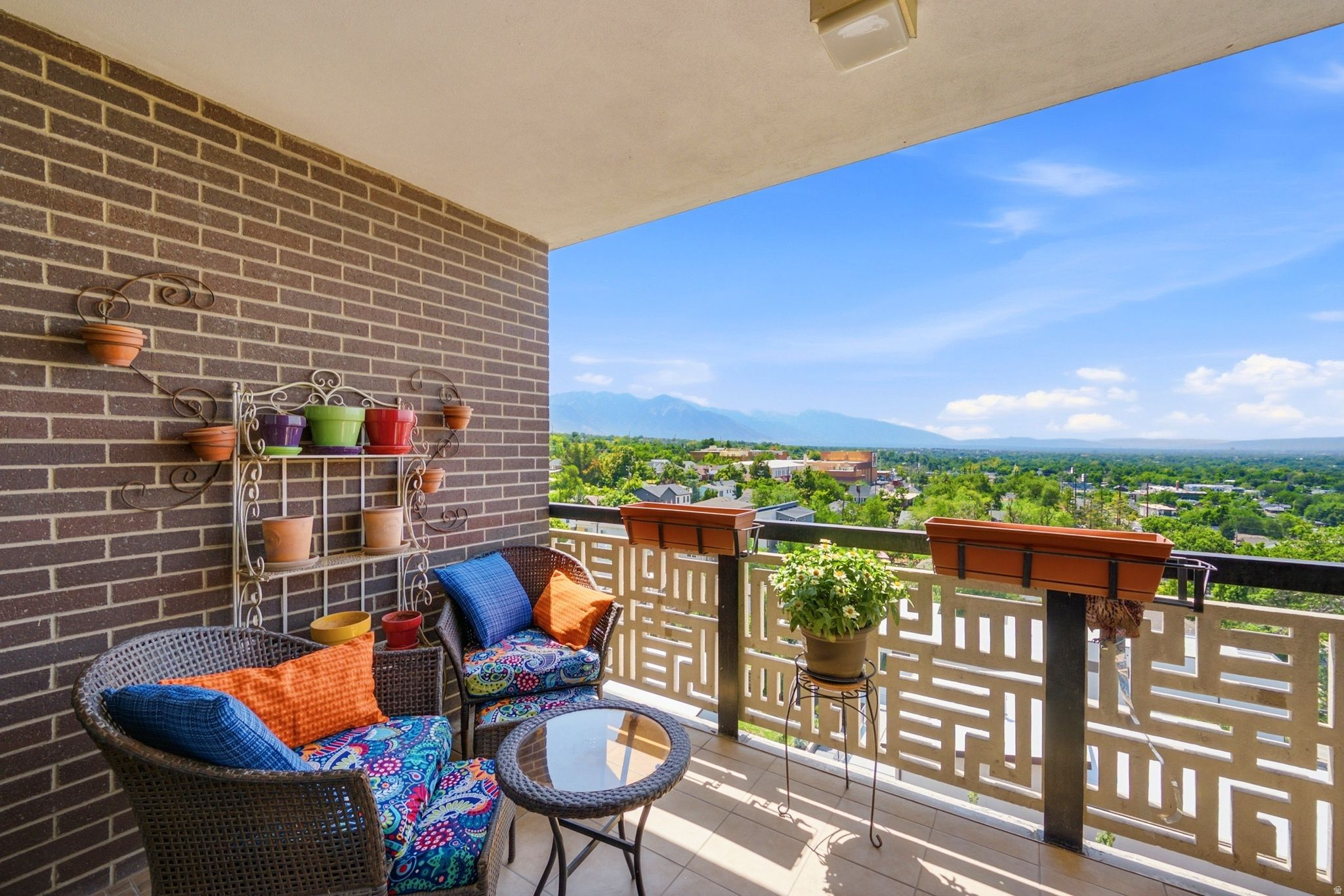 AZTEC - Residential