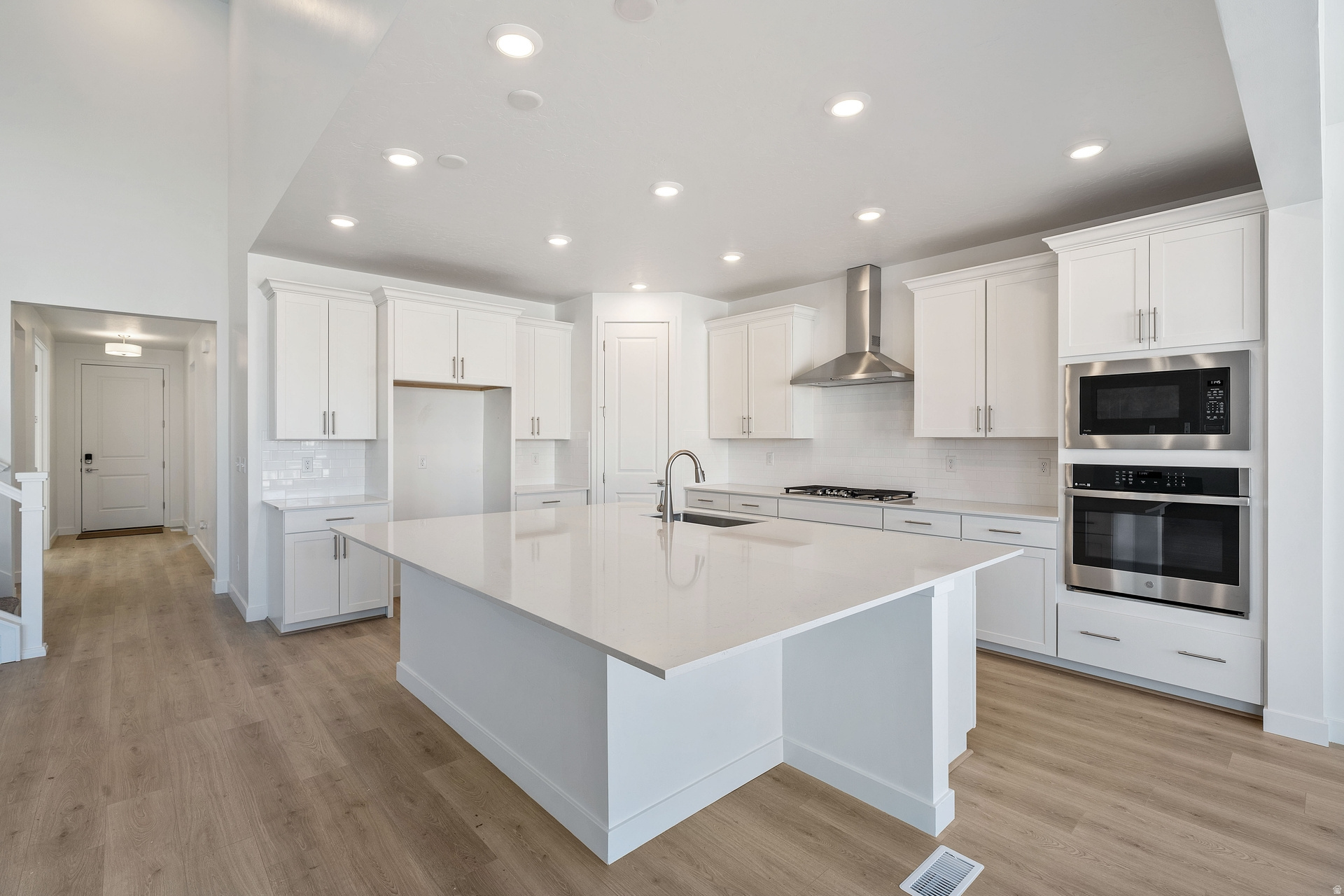 HERON HILLS - Residential