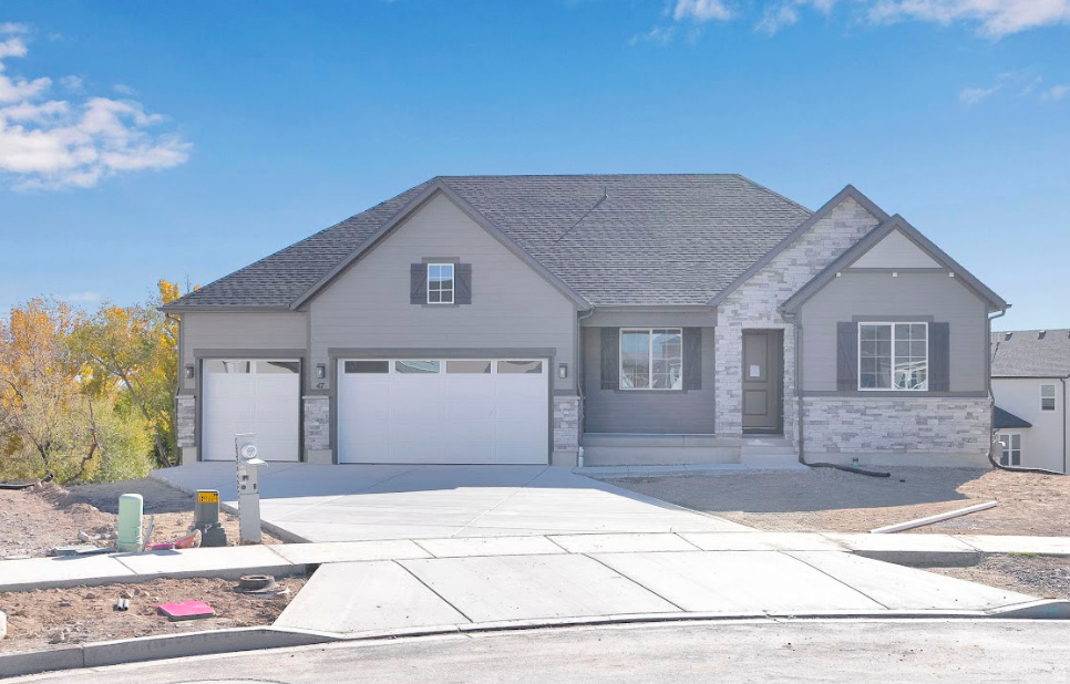 HERON HILLS - Residential