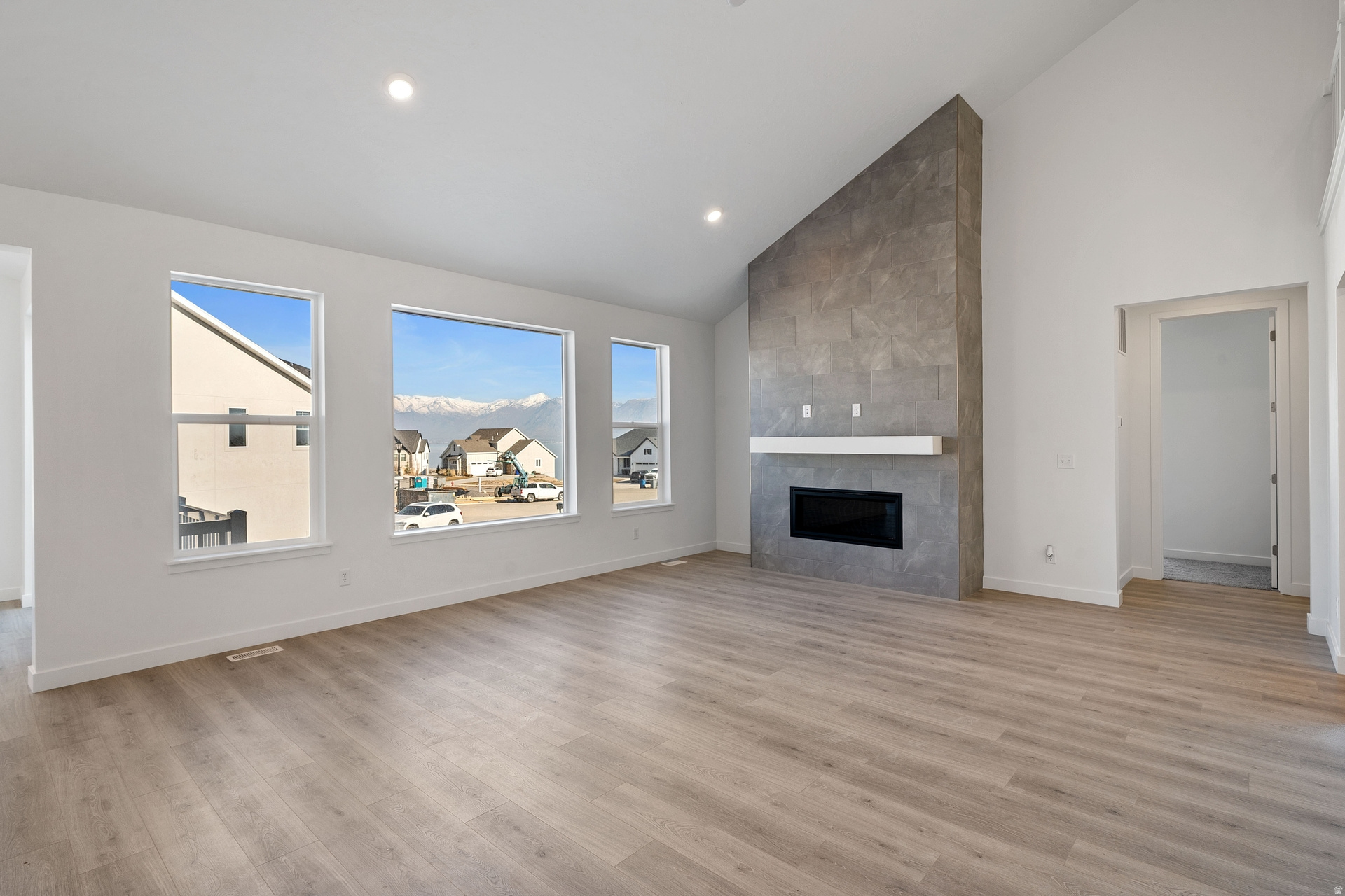 HERON HILLS - Residential