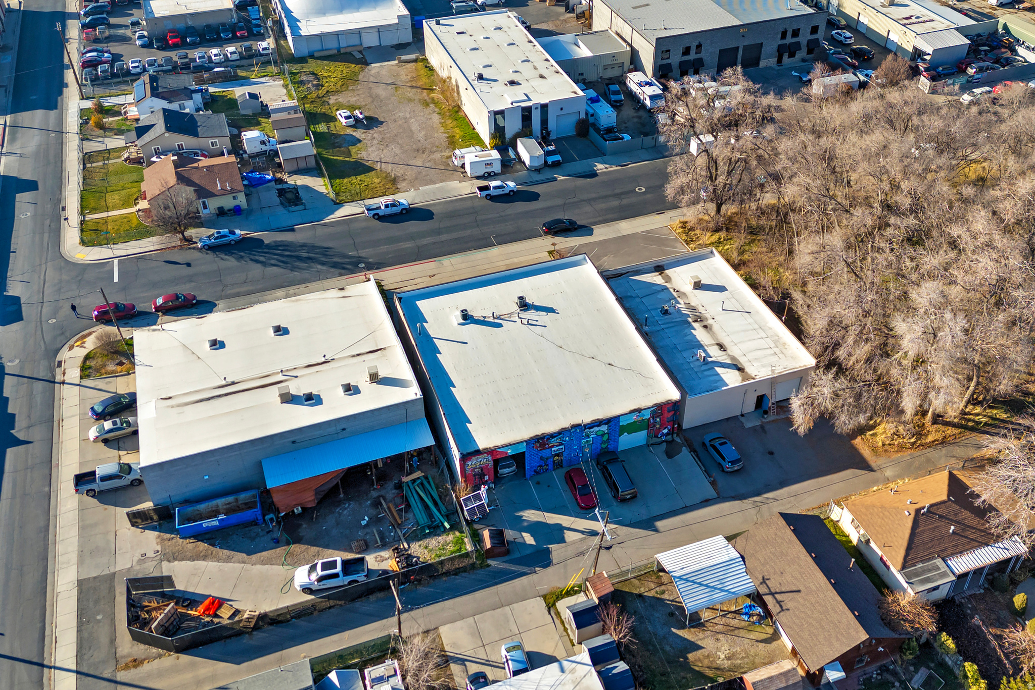 PARK - Commercial Sale