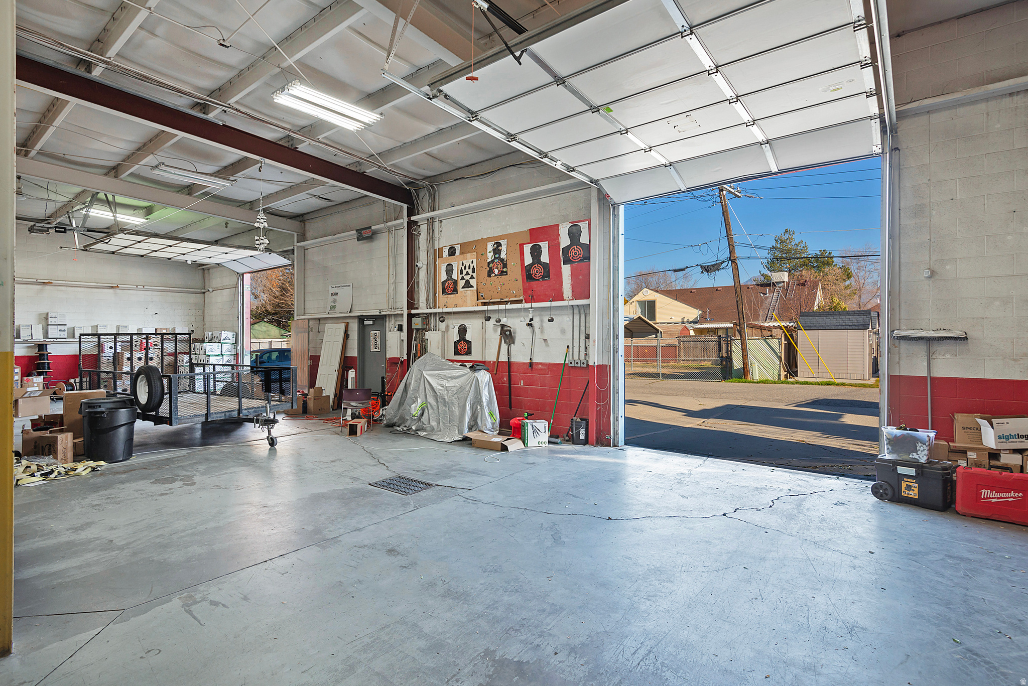 PARK - Commercial Sale