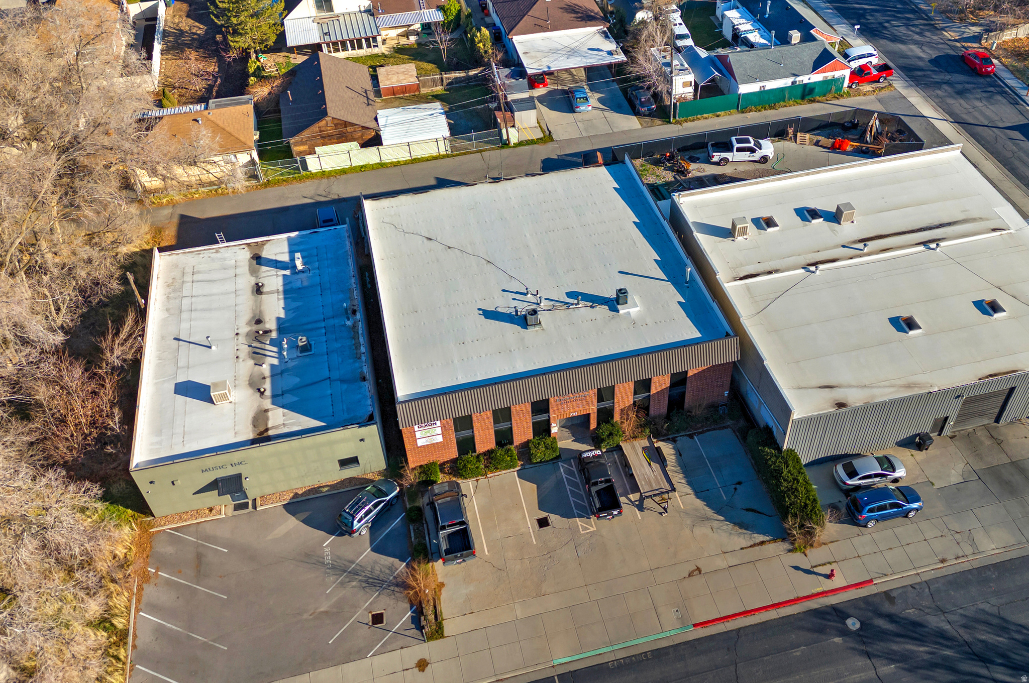 PARK - Commercial Sale