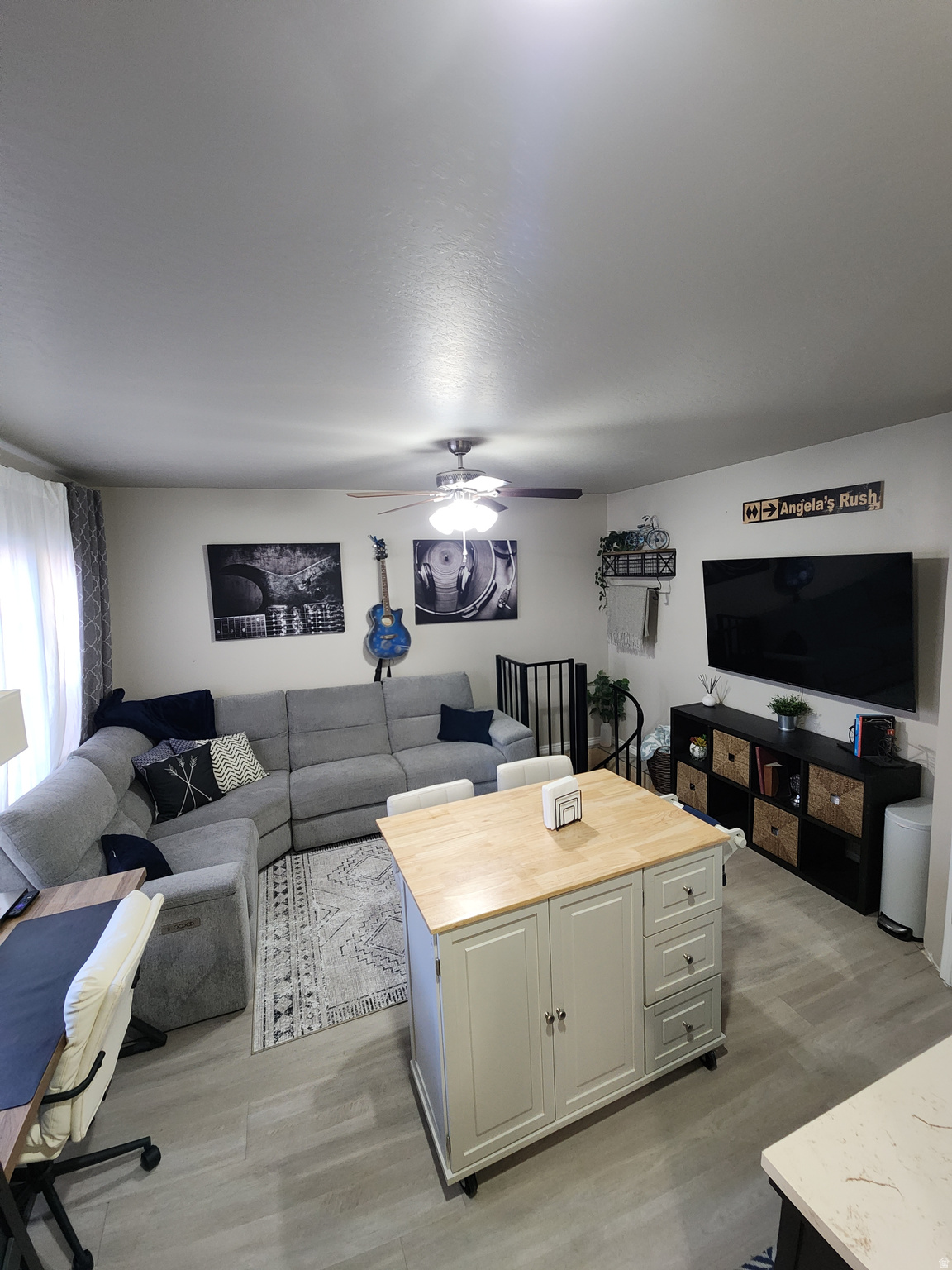 MEADOWS - Residential