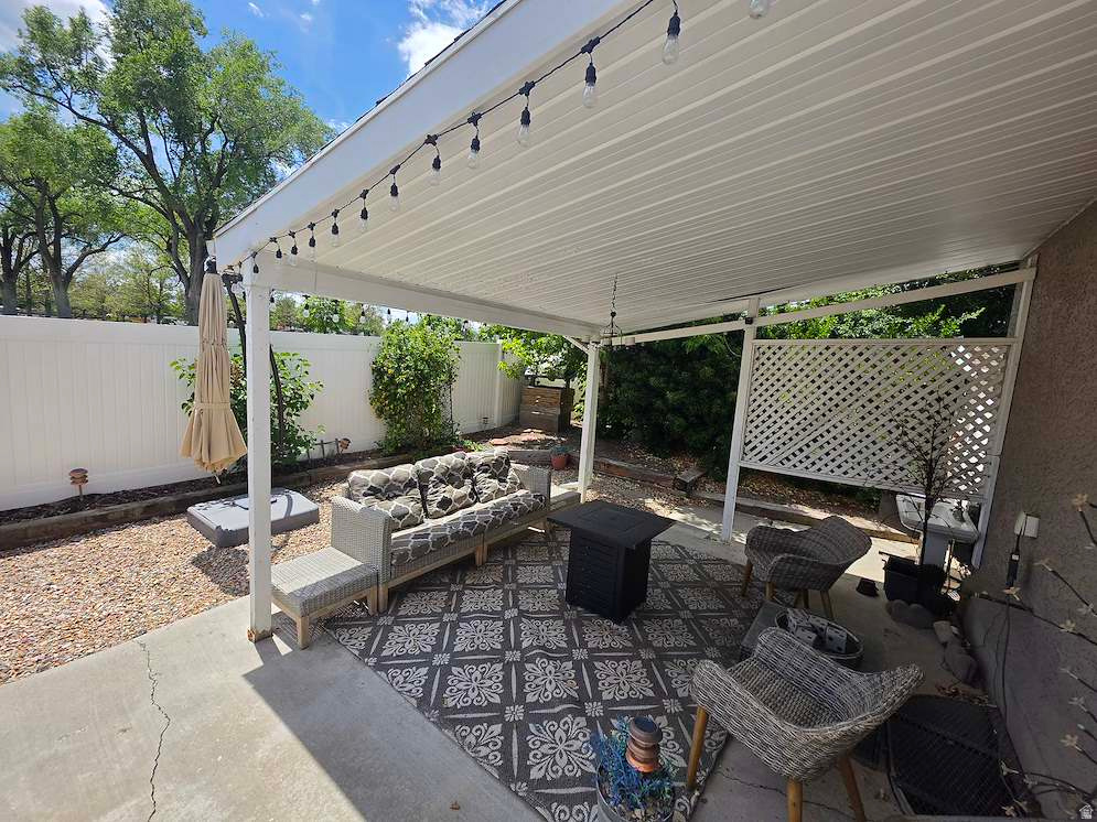 MEADOWS - Residential