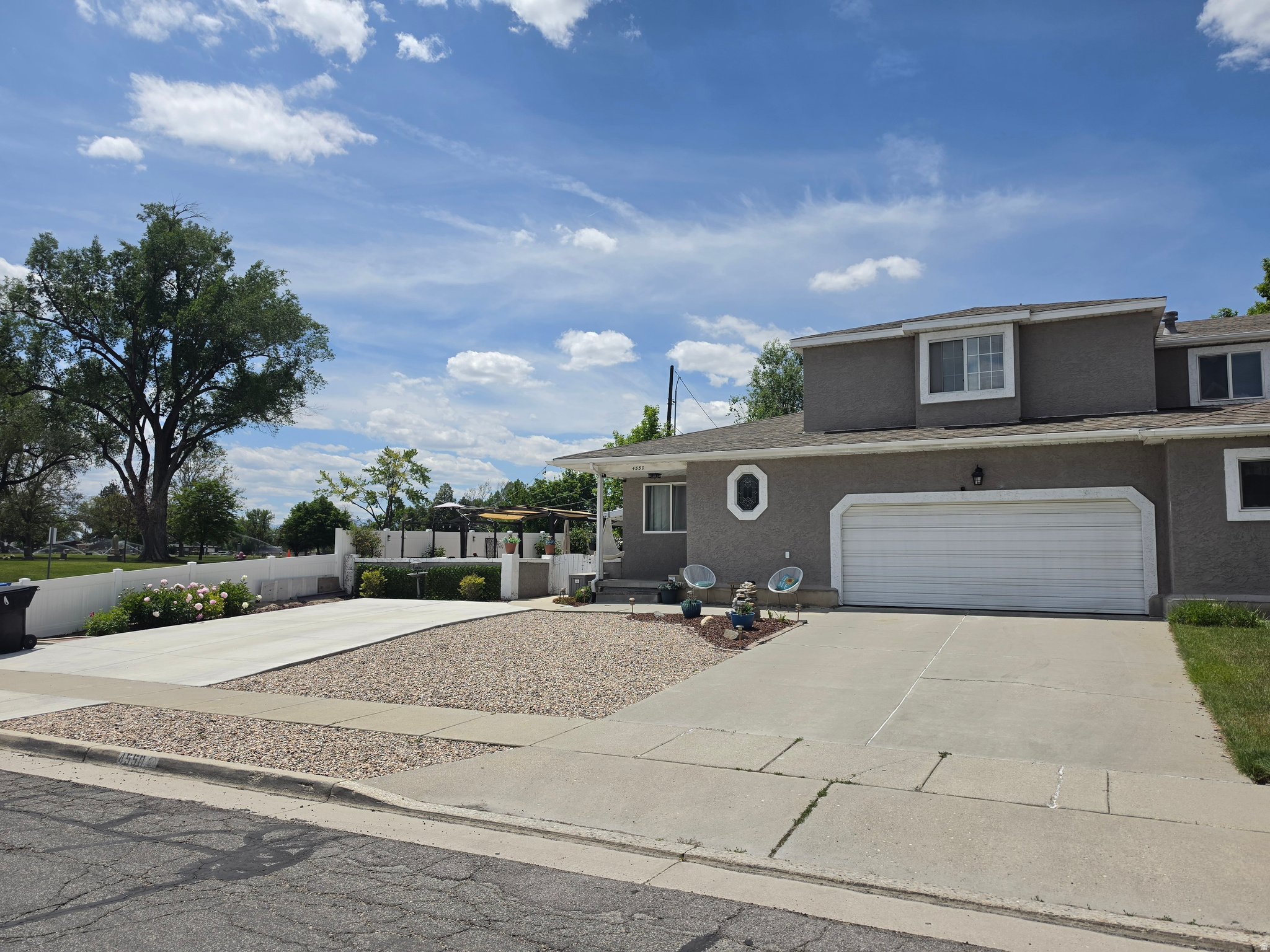MEADOWS - Residential
