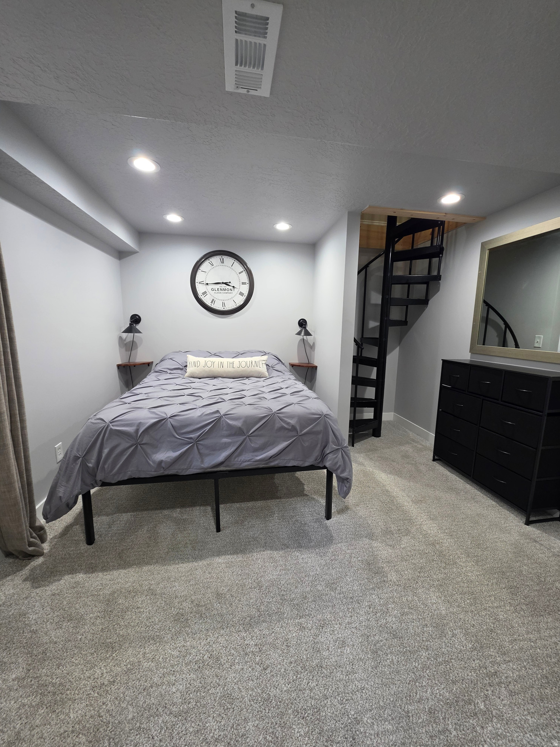 MEADOWS - Residential