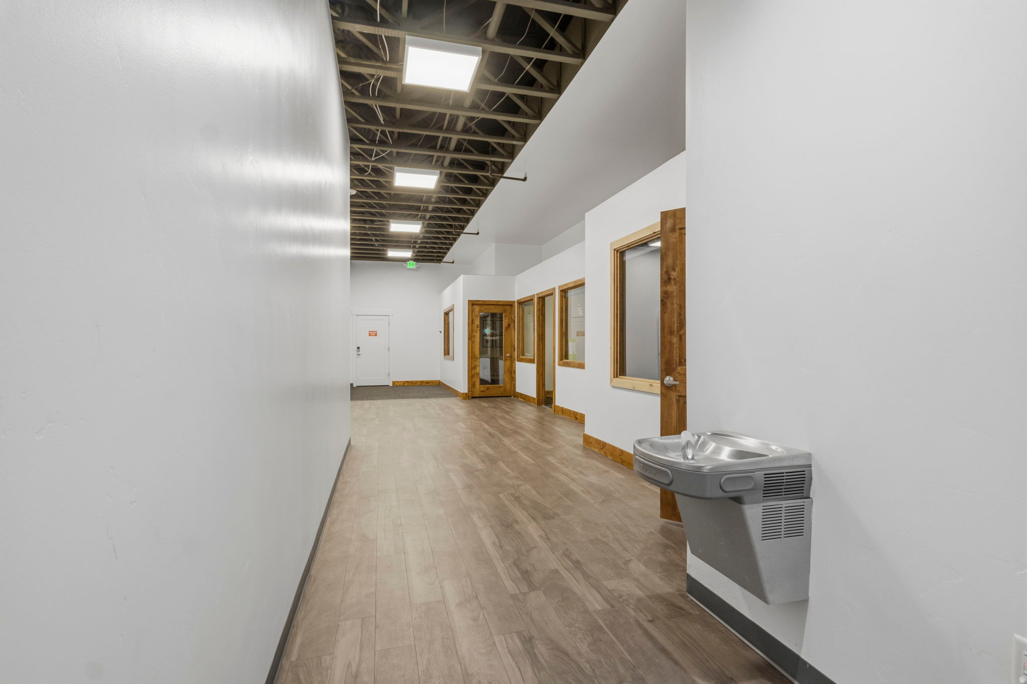 SOUTH VALLEY PLAZA - Commercial Sale
