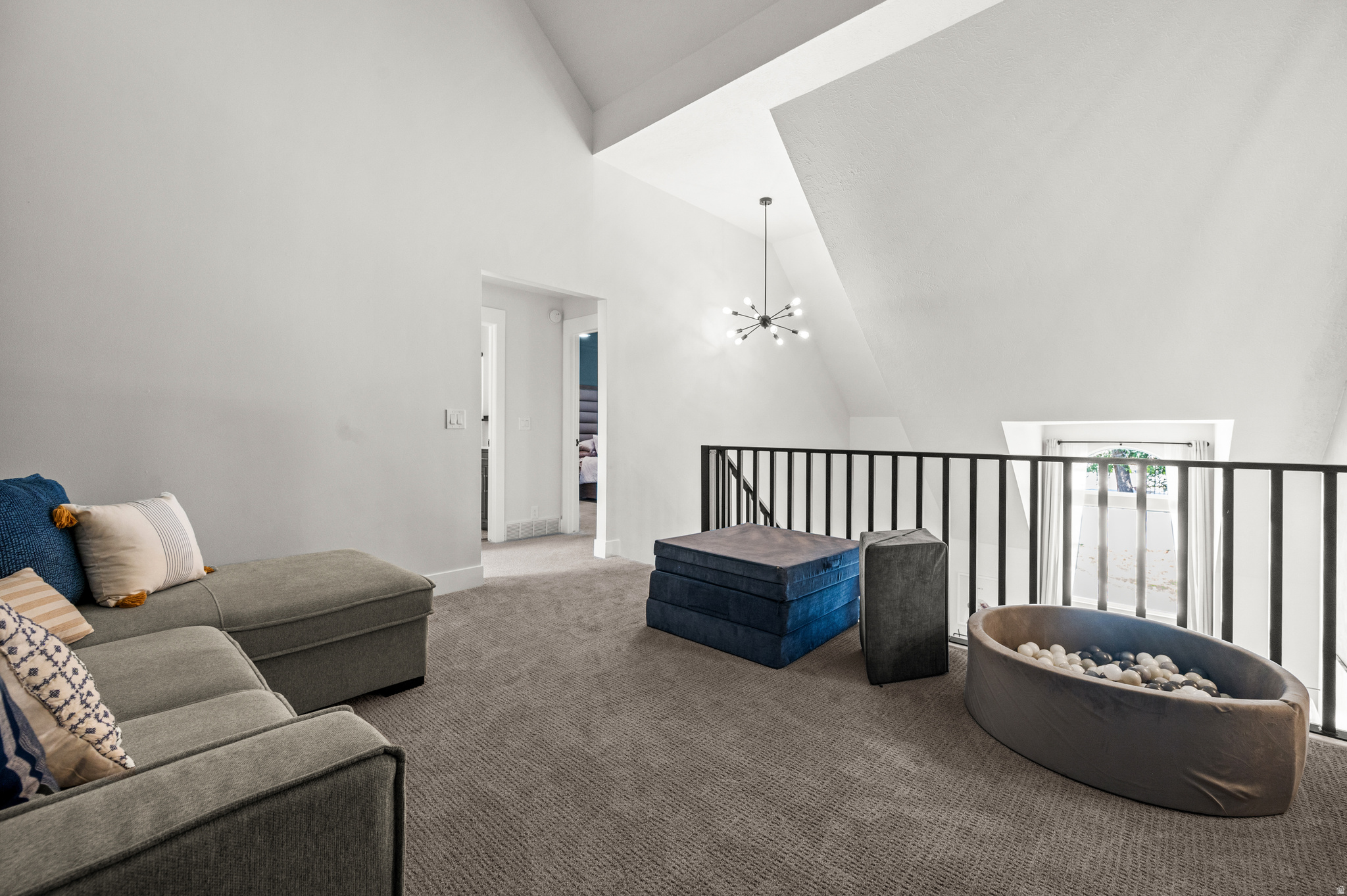 LUNDON STREET - Residential
