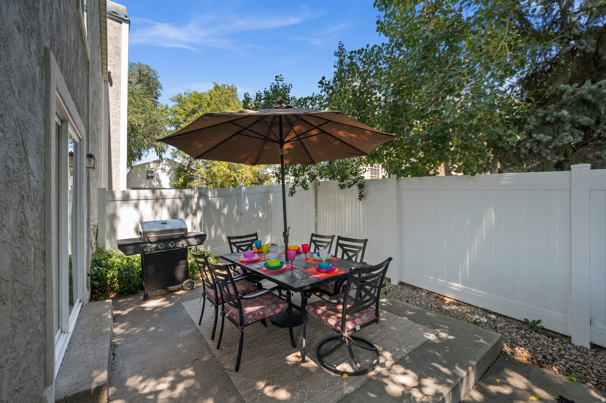 LUNDON STREET - Residential