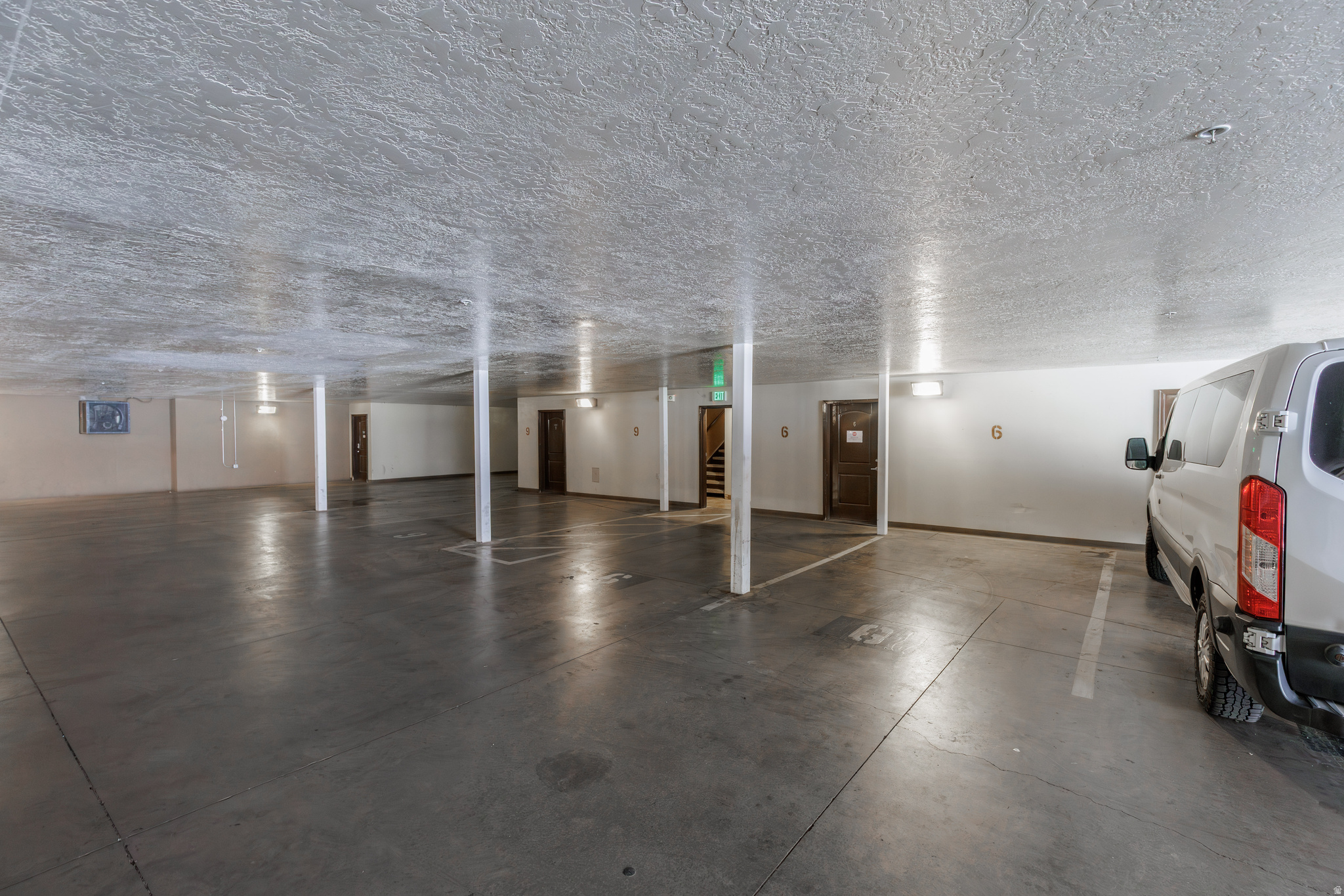 CORAL SPRINGS CONDOMINIUMS PH 1 - Residential