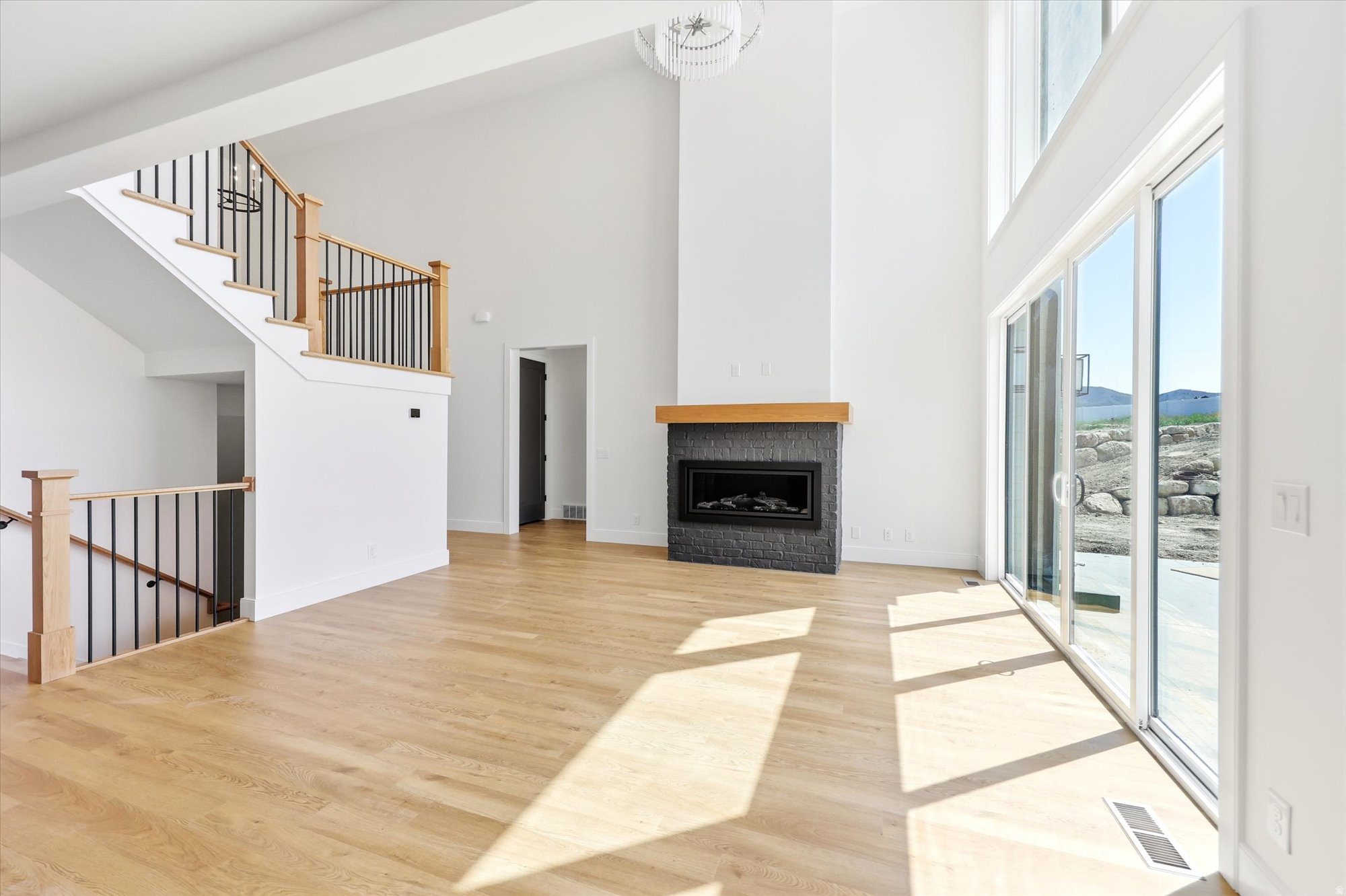 RIDGE - Residential