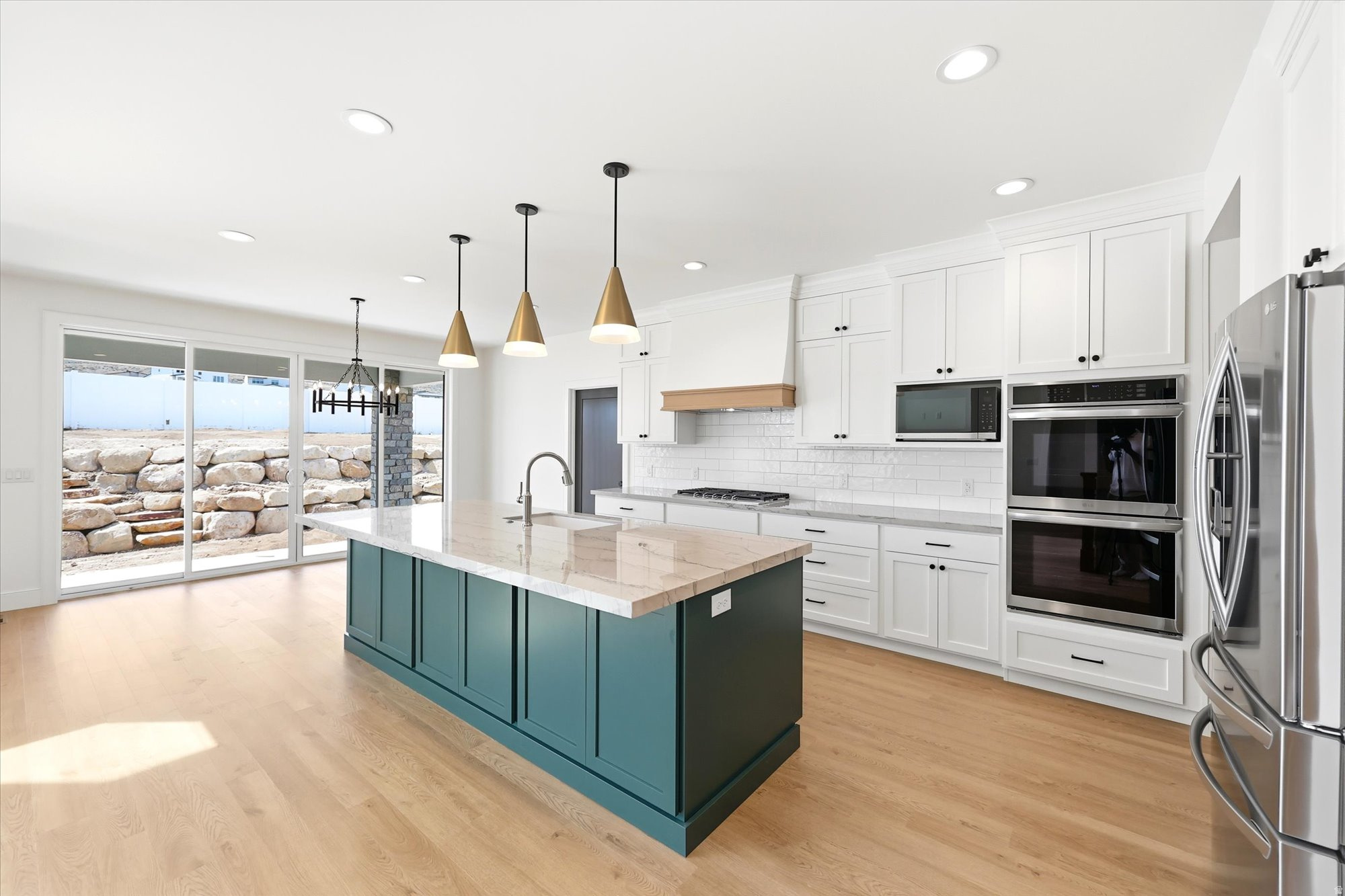 RIDGE - Residential
