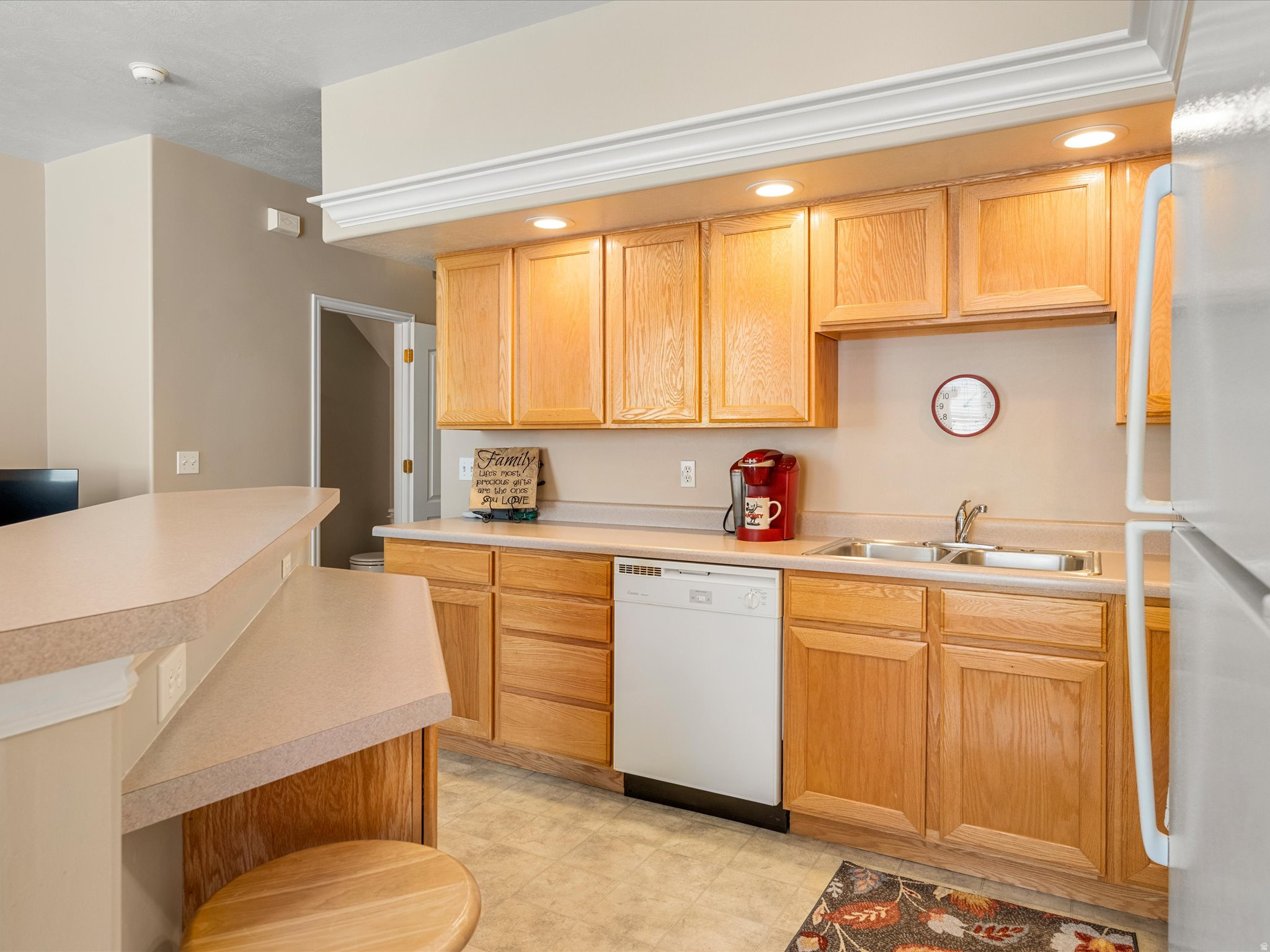PEREGRINE POINTE CONDO #3 - Residential